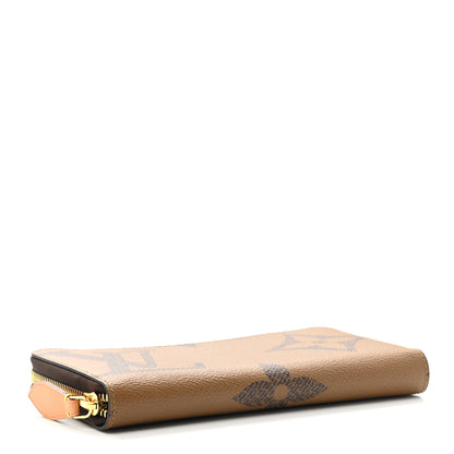 Louis Vuitton Reverse Monogram Giant Zippy Wallet 4 of 8