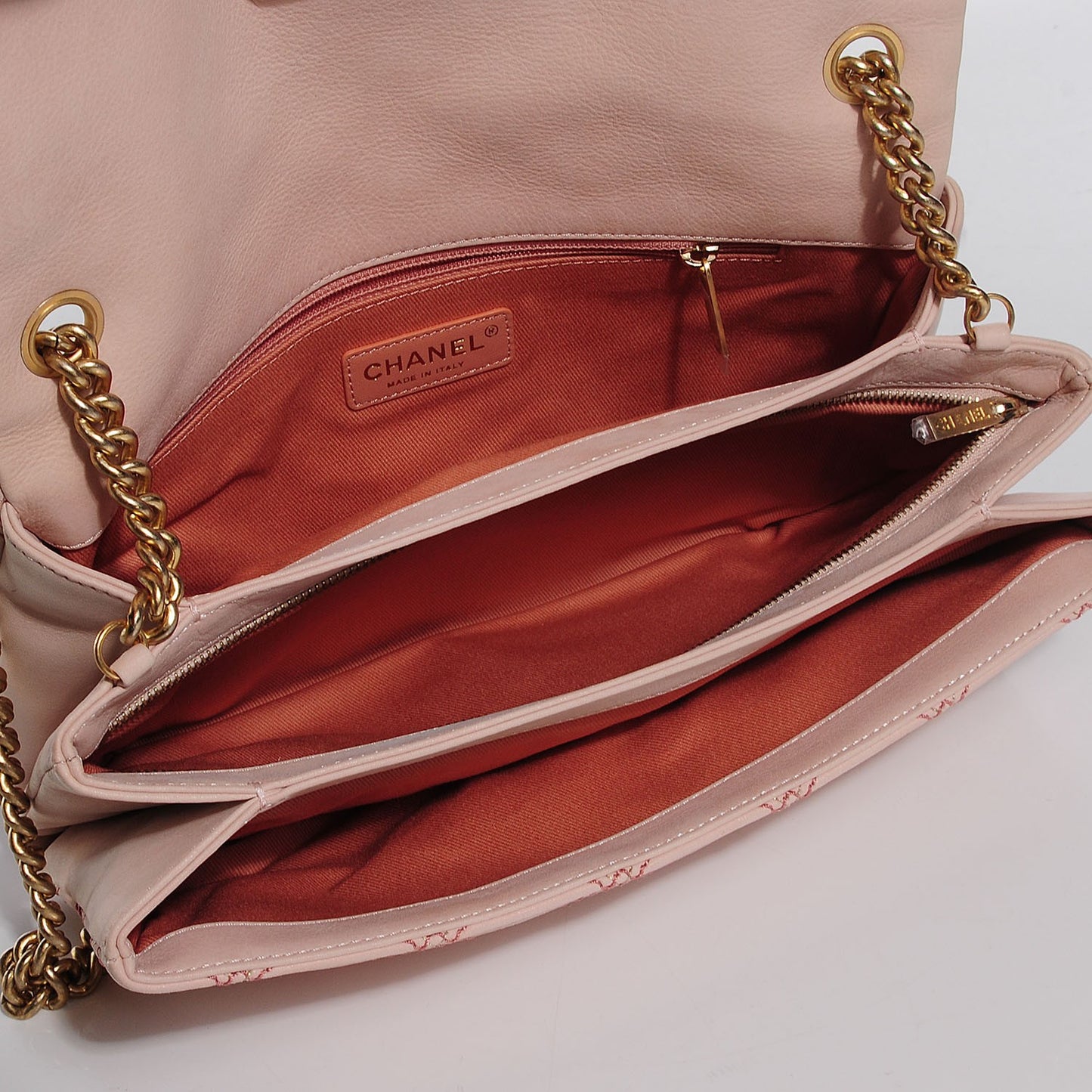 Calfskin Triple Stitched Medium Flap Pink