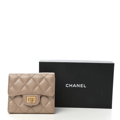 Chanel Metallic Calfskin Quilted 2.55 Reissue Compact Flap Wallet Gold 8 of 8