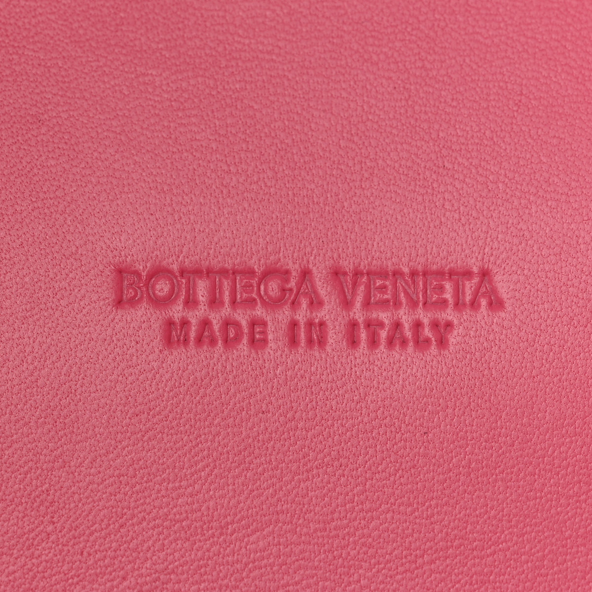 Bottega Veneta Lambskin Intreccio Medium Cabat Milkshake 7 of 13