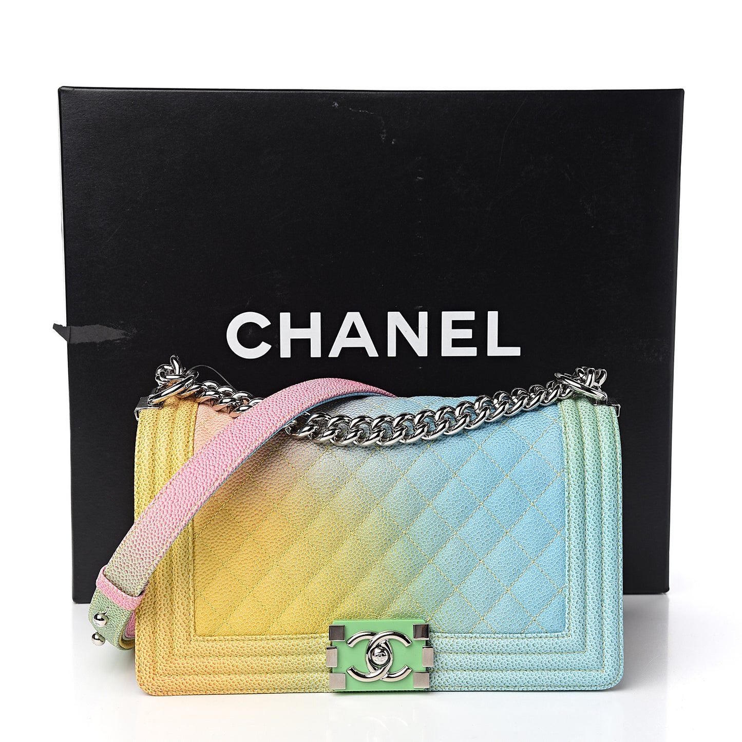 Caviar Quilted Medium Cuba Rainbow Boy Flap Multicolor