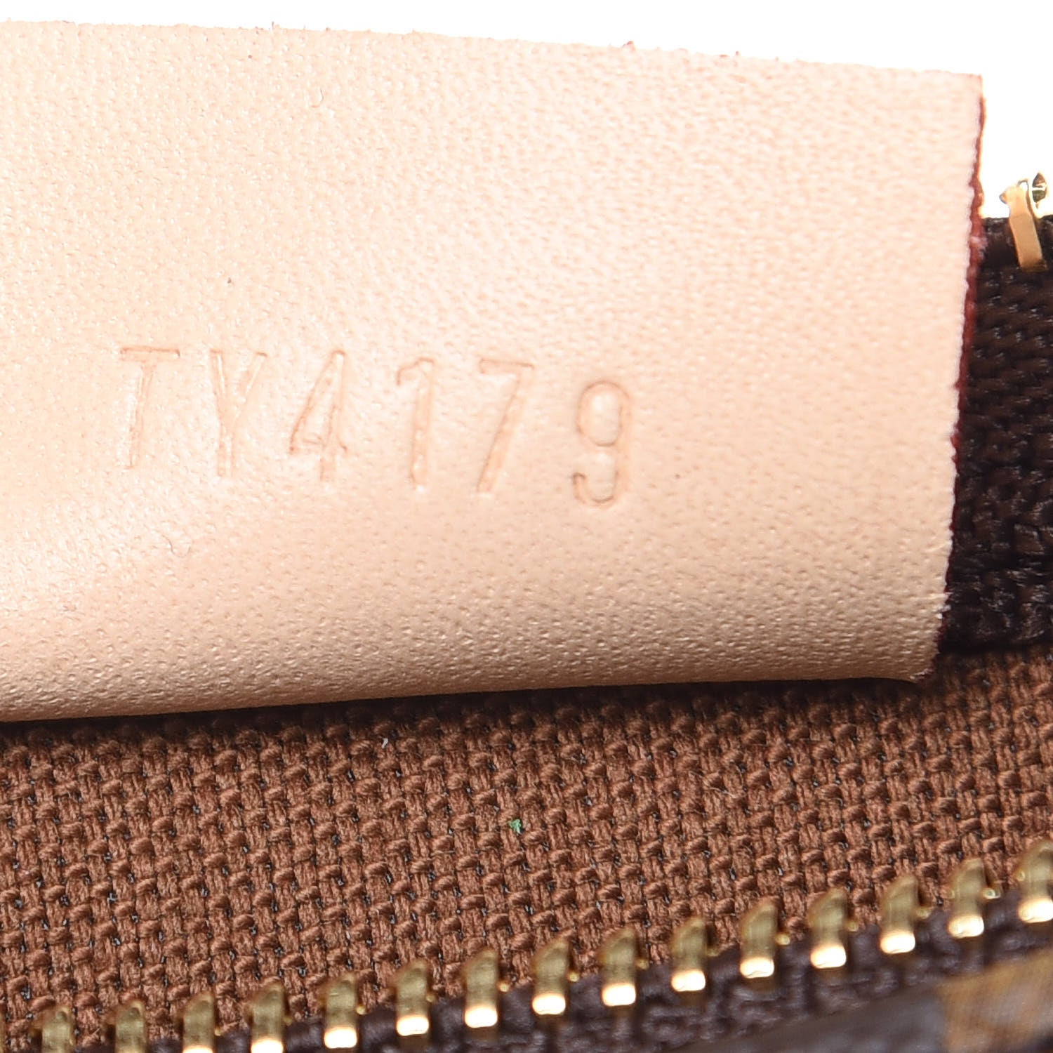 Louis Vuitton Monogram Nano Speedy 7 of 9