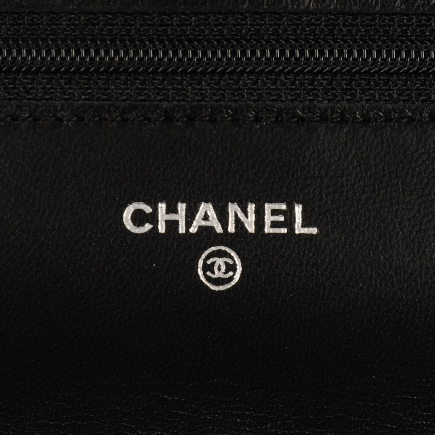 Lambskin Quilted Wallet On Chain WOC Black