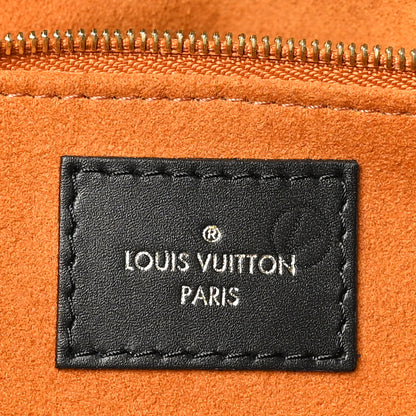 Louis Vuitton Empreinte Monogram Giant Onthego MM Black 5 of 9