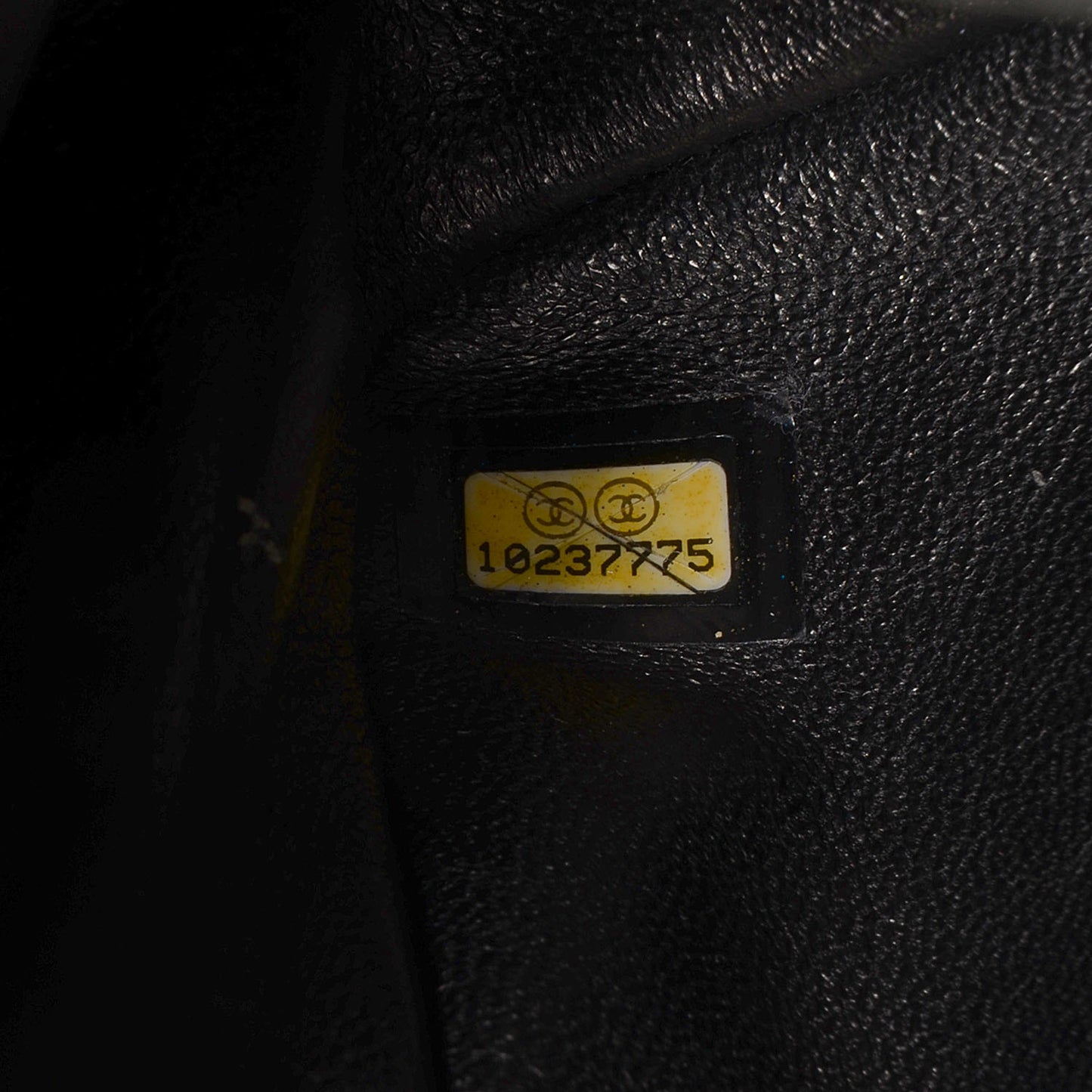 Caviar Quilted Timeless Camera Case Black