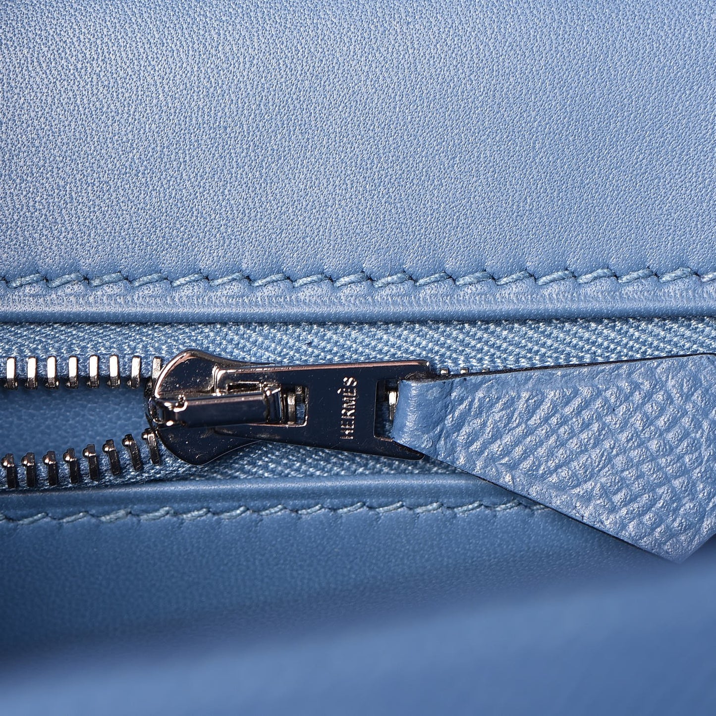 Epsom Constance 24 Bleu Azur