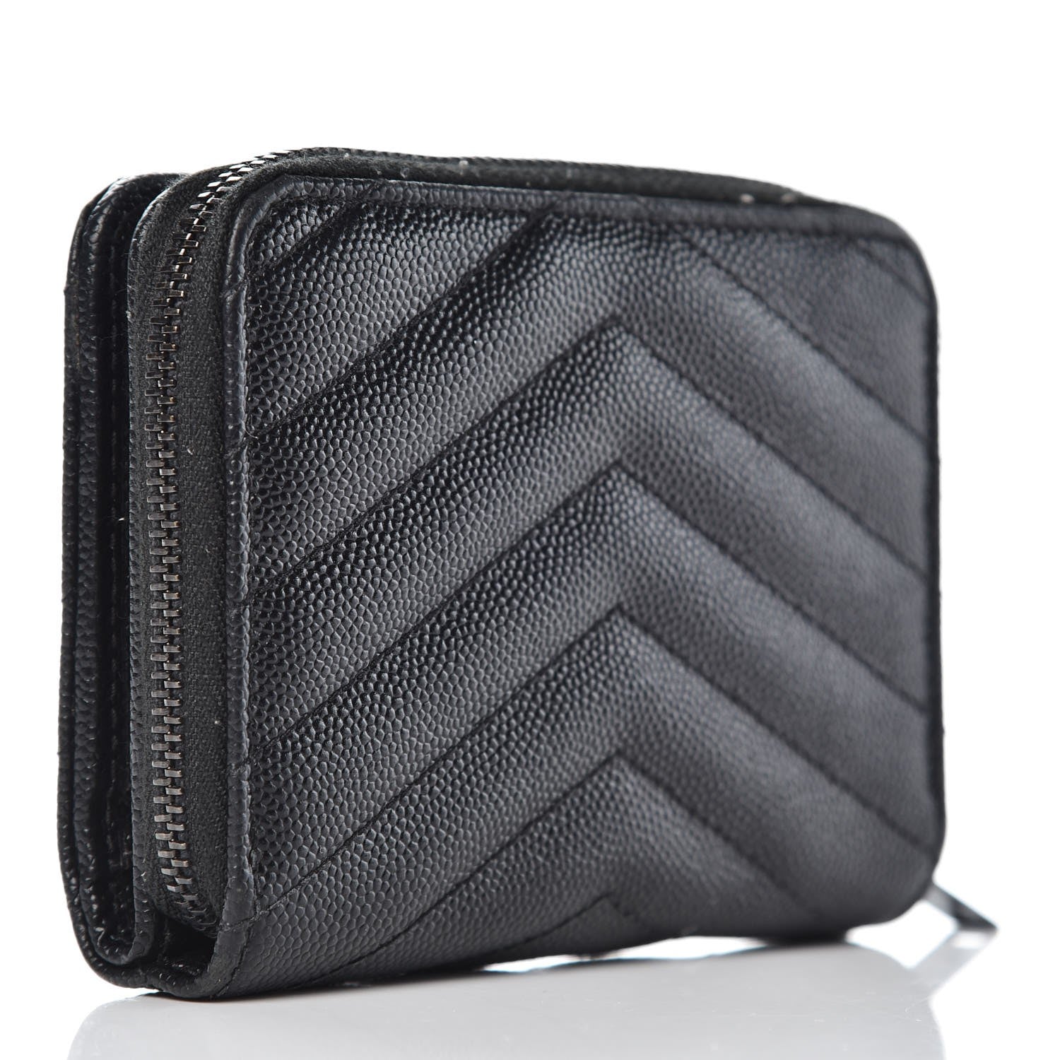 Saint Laurent Grain De Poudre Matelasse Chevron Monogram Compact Zip Around Wallet Black 3 of 14