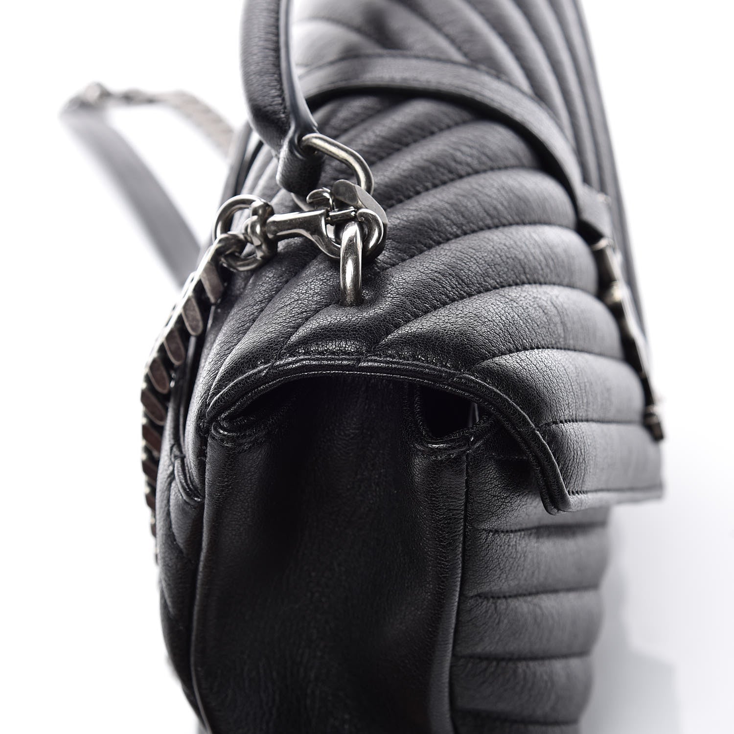 Saint Laurent Sheepskin Matelasse Chevron Monogram Medium College Bag Black 14 of 16