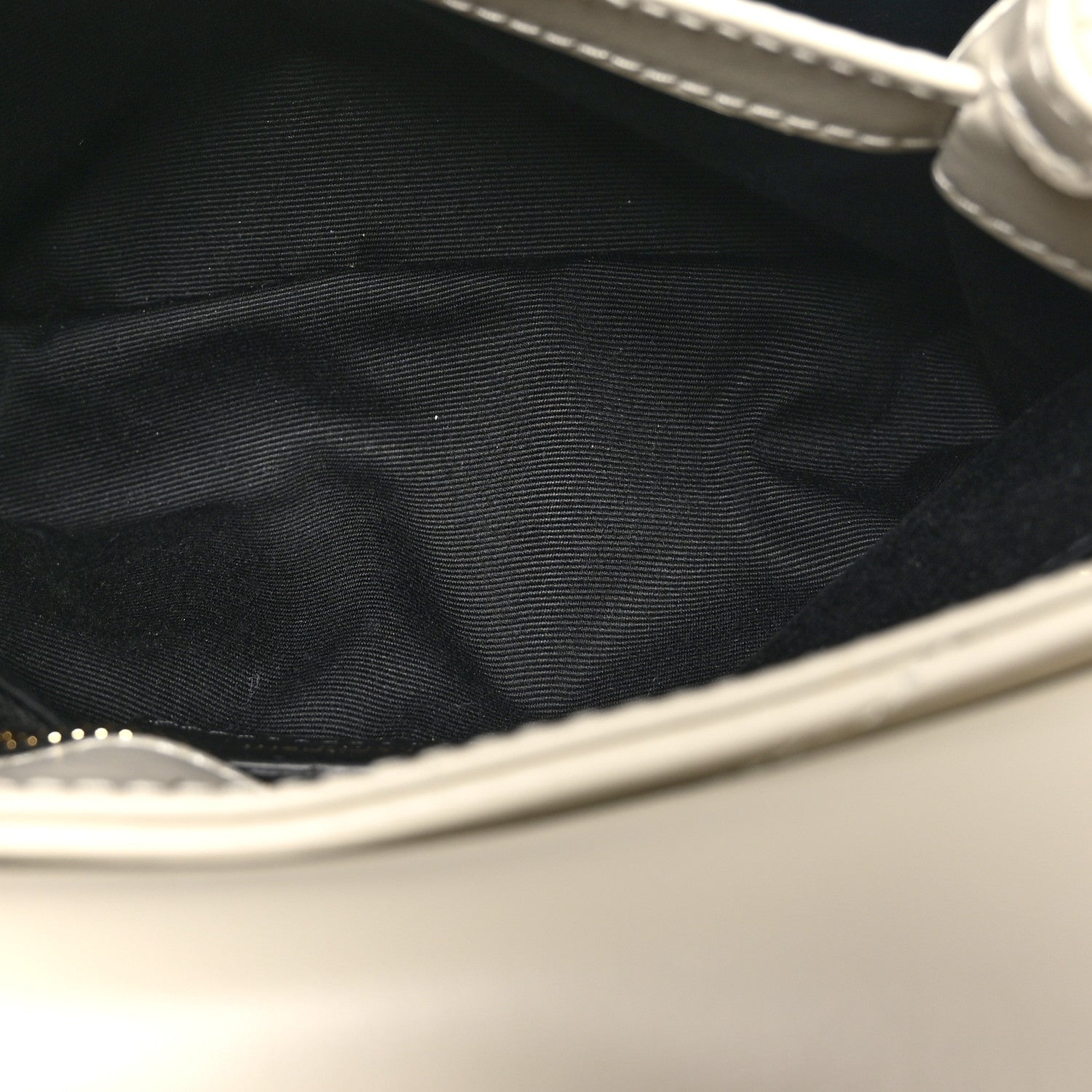 Saint Laurent Calfskin Y Quilted Monogram Toy Loulou Crossbody Bag Crema Soft 5 of 11