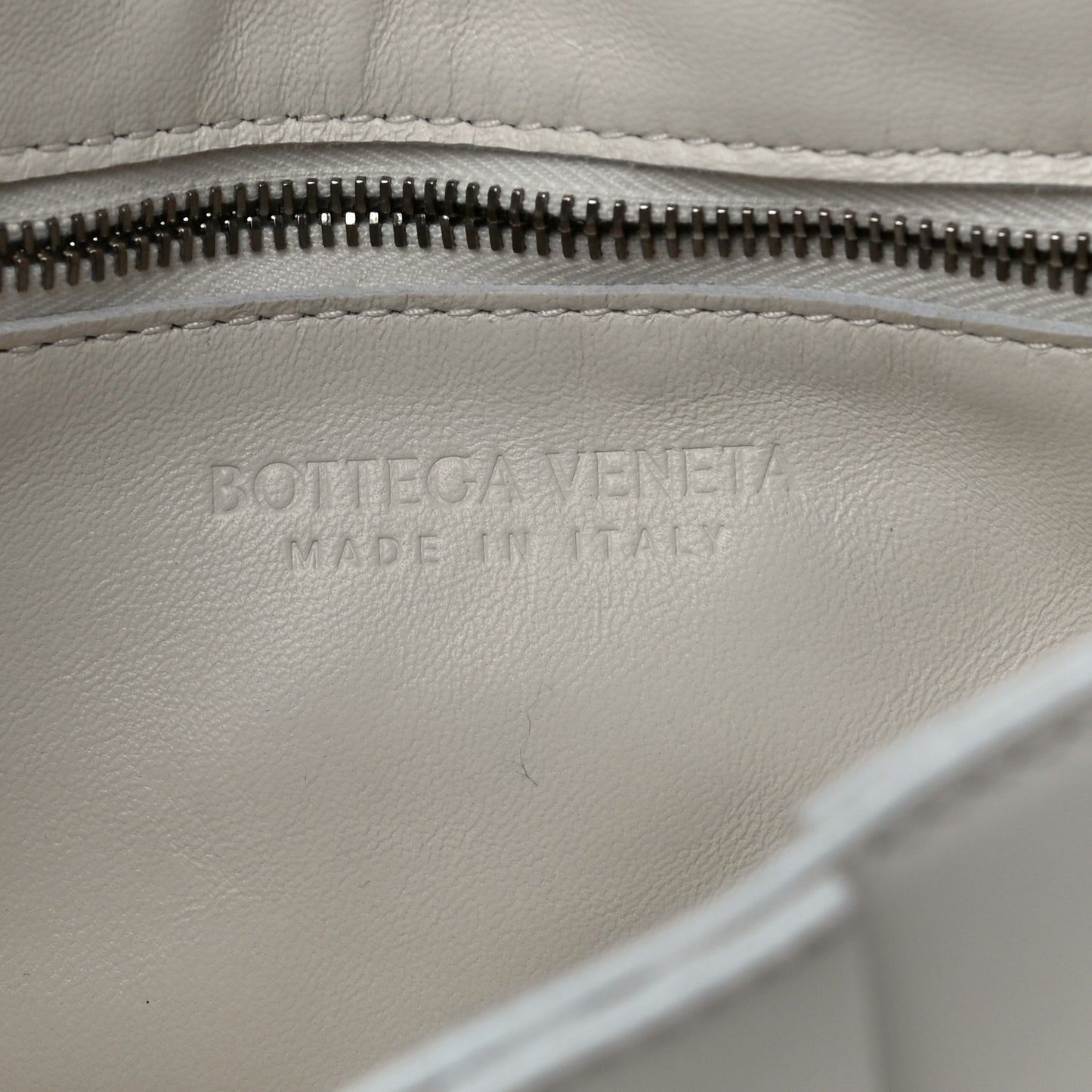 Lambskin Maxi Intrecciato Cassette Crossbody Bag White