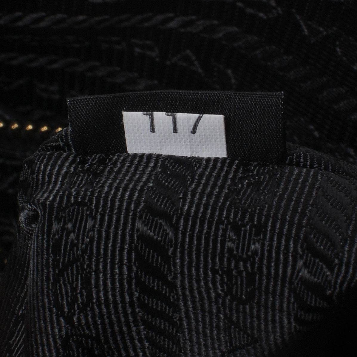 Tessuto Nylon Messenger Bag Black
