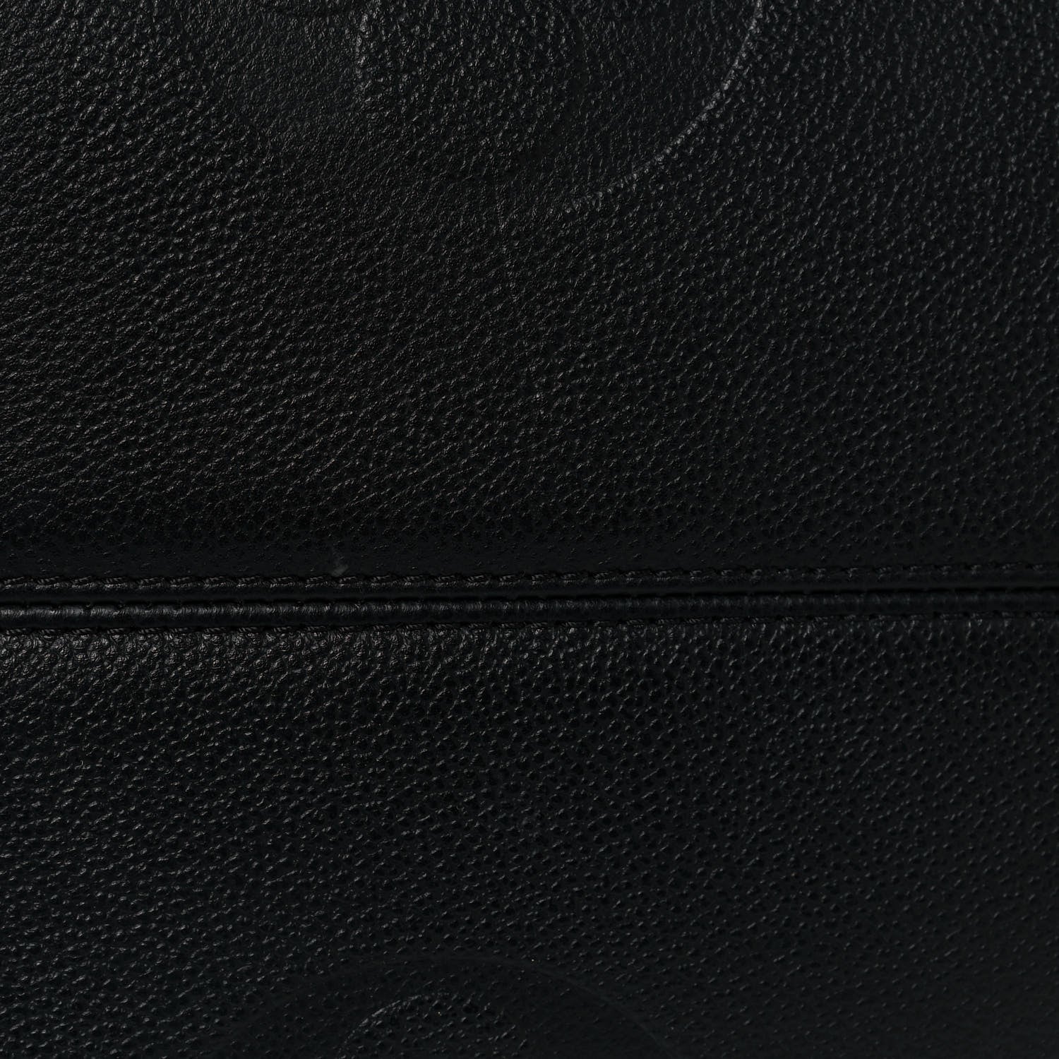 Louis Vuitton Empreinte Monogram Giant Onthego GM Black 22 of 23