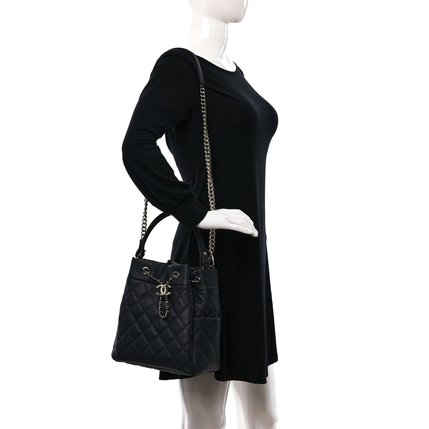 Caviar Flat Quilted CC Chain Bucket Drawstring Bag Black