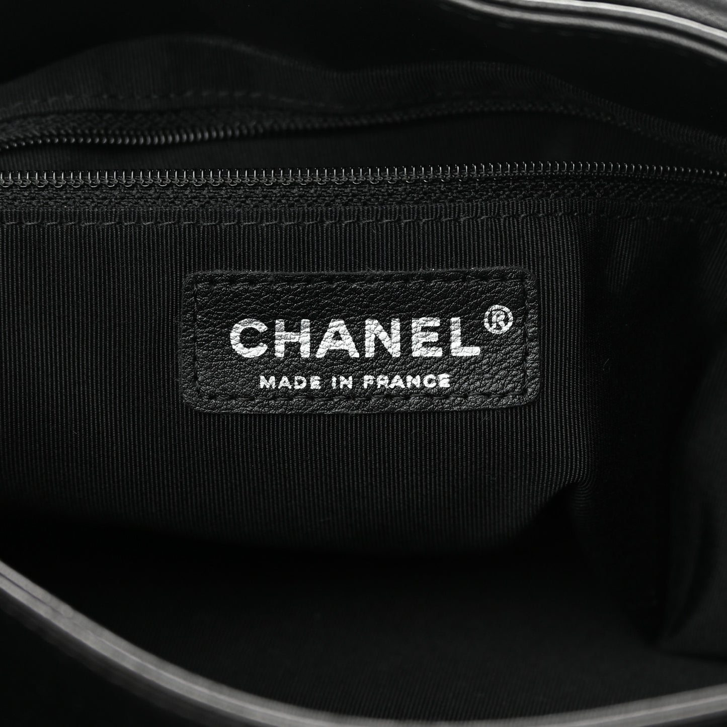 Calfskin Quilted Large Trianon Messenger Flap Black