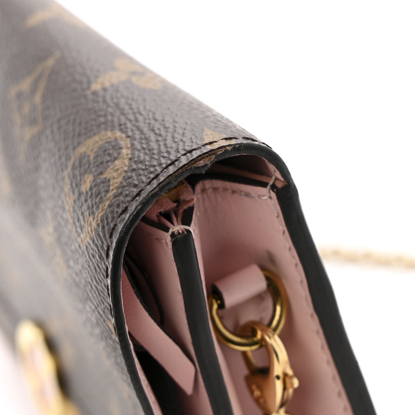 Monogram Flore Chain Wallet Rose Ballerine