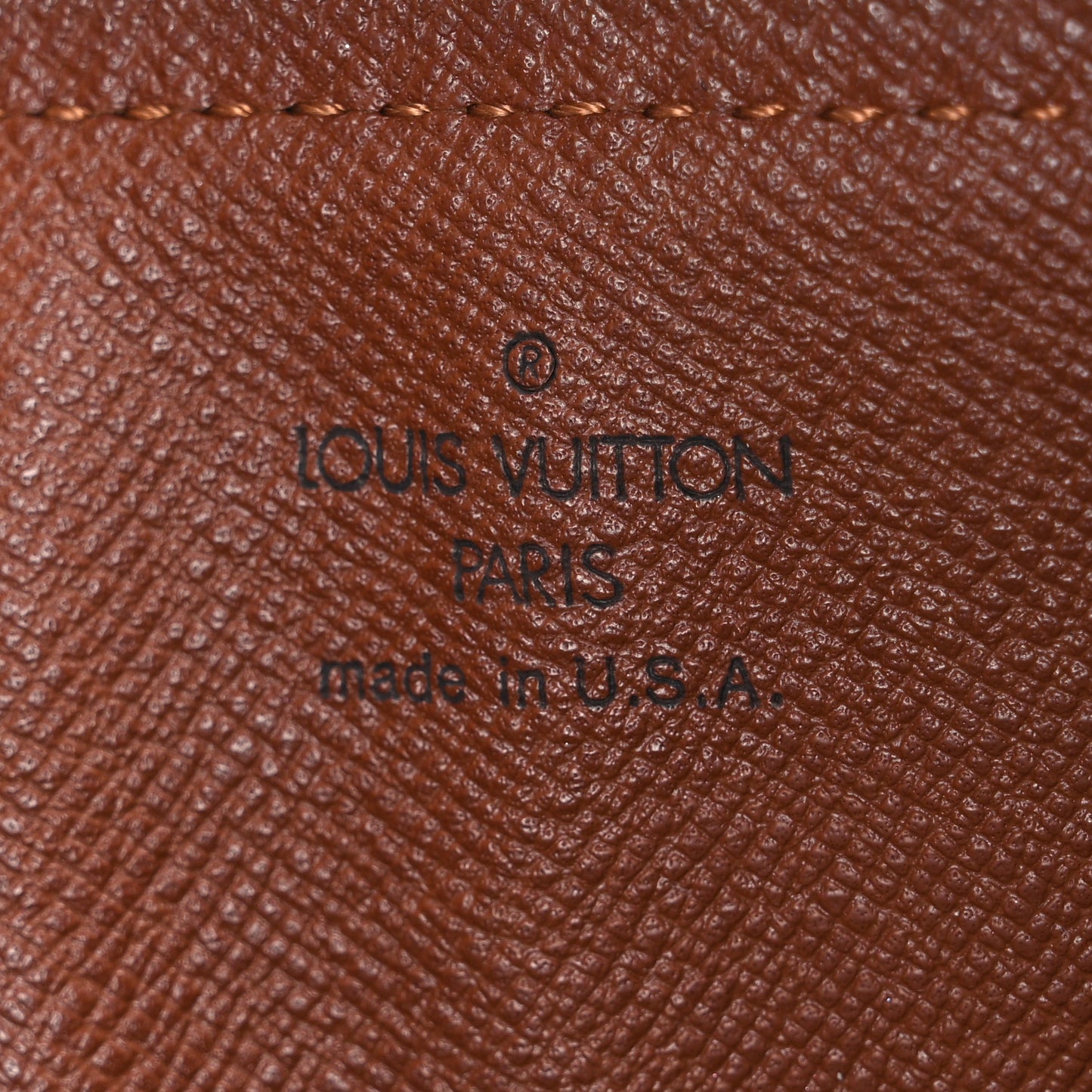 Monogram Papillon 26