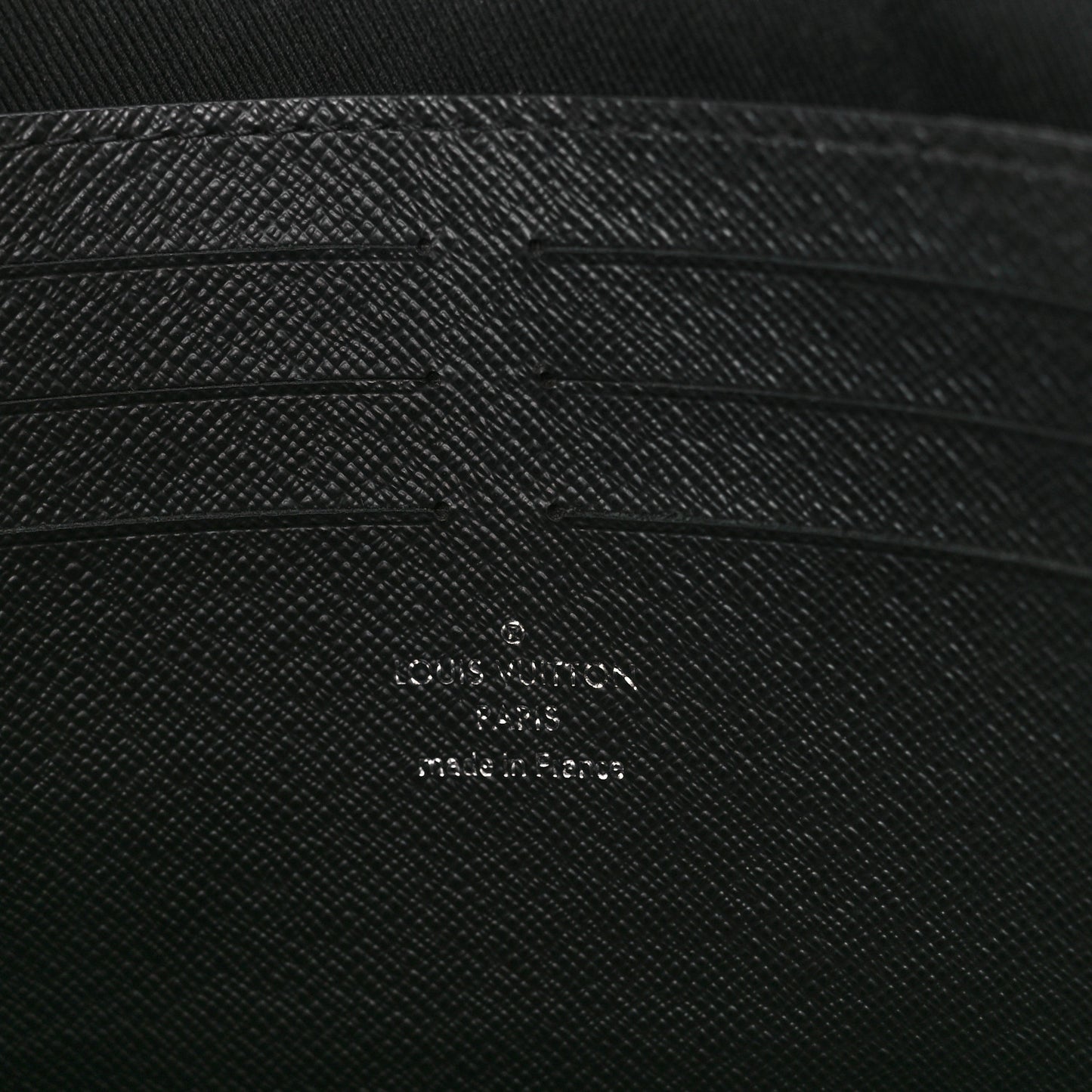 Taiga Pochette Voyage MM Black