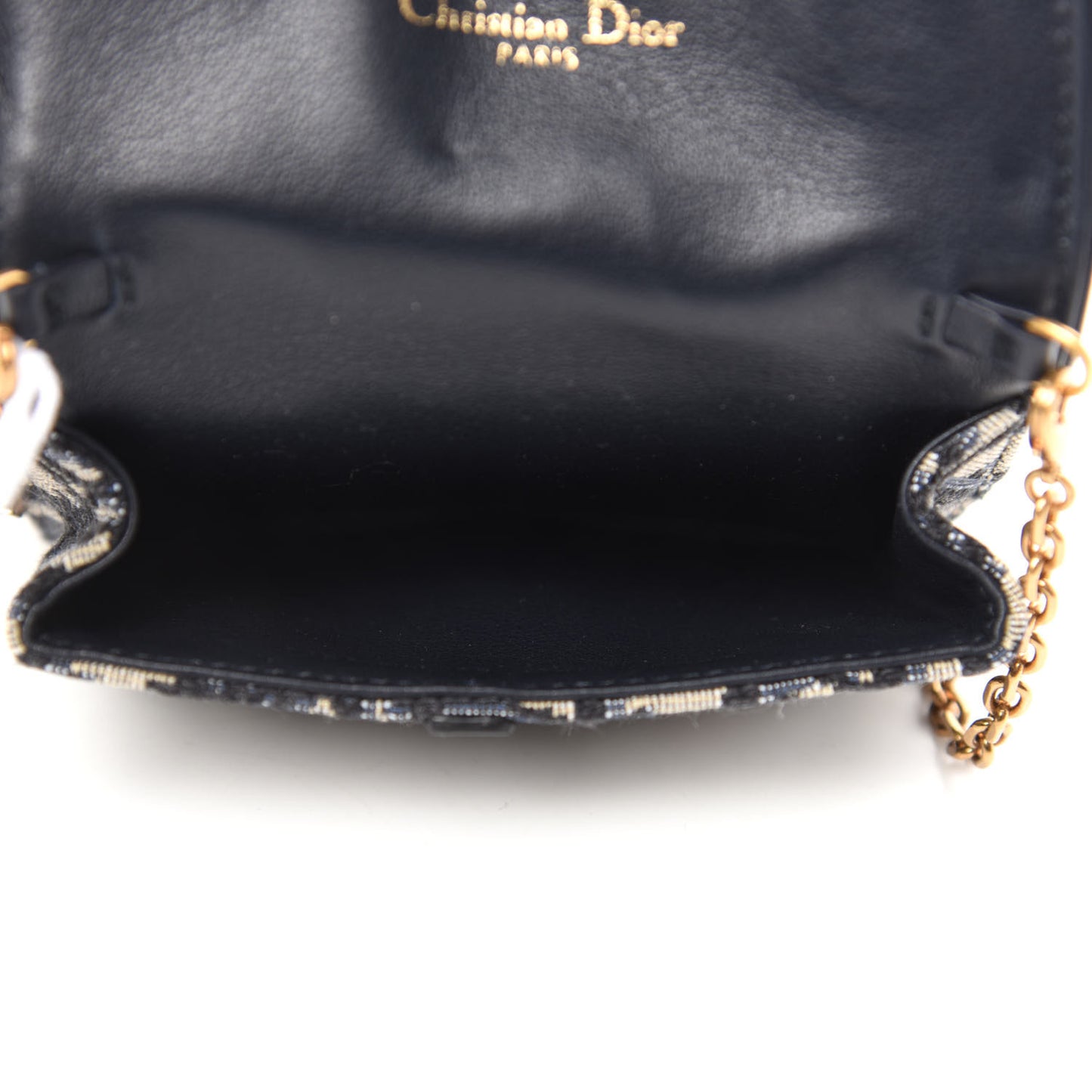 Oblique Nano Saddle Chain Pouch Blue