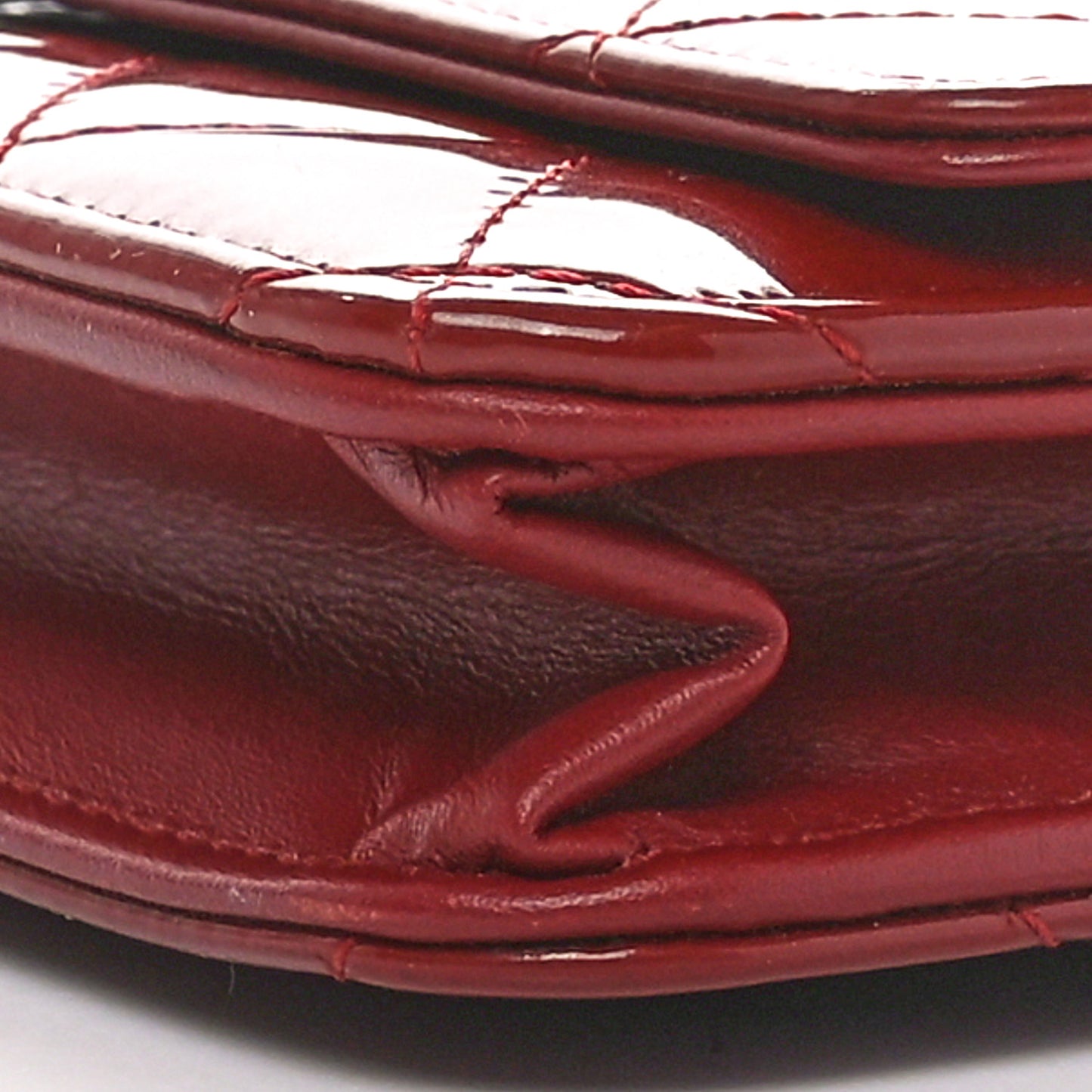 Patent Quilted Wallet On Chain WOC Red