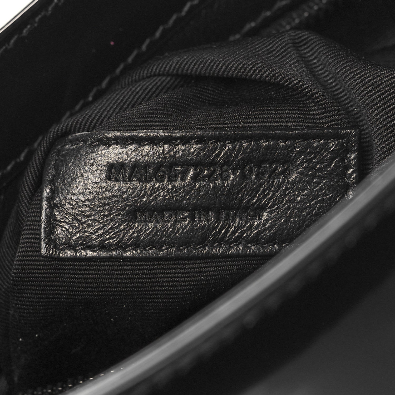 Saint Laurent Patent Le 5 A 7 Monochrome Hobo Black 7 of 12