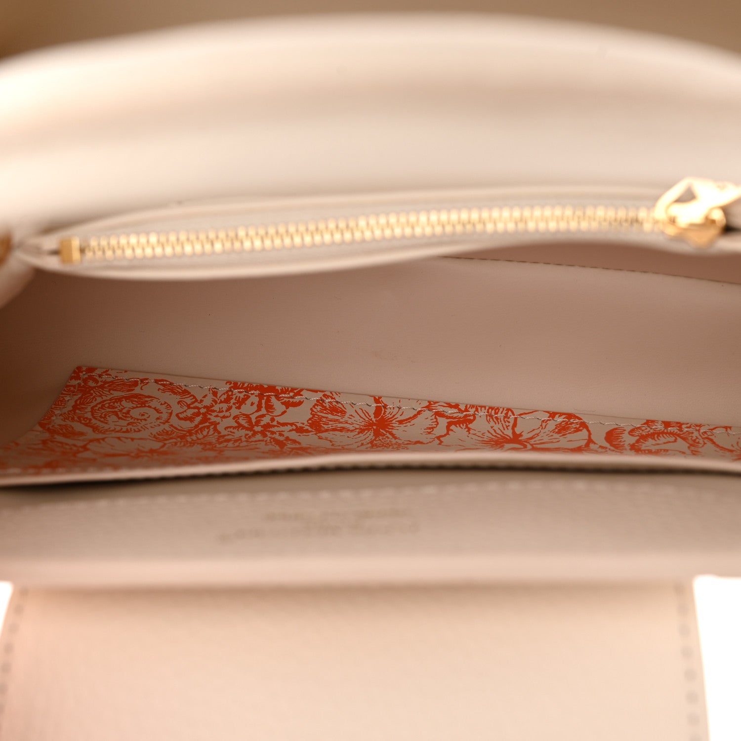 Louis Vuitton Taurillon By The Pool Capucines BB Pearly Cream Coral 5 of 10