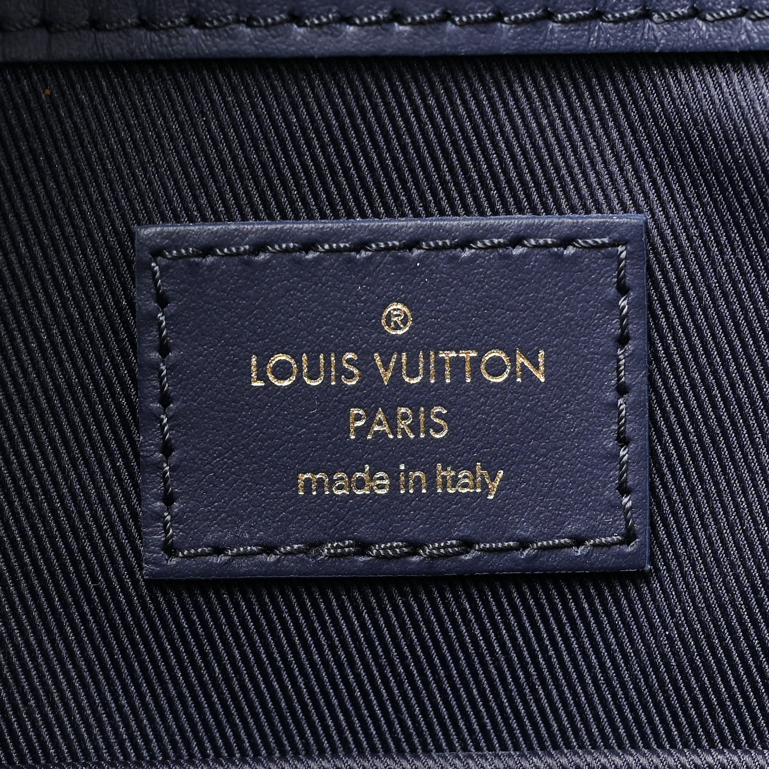 Louis Vuitton Monogram Bleach Eclipse Sac Plat 24H 6 of 11