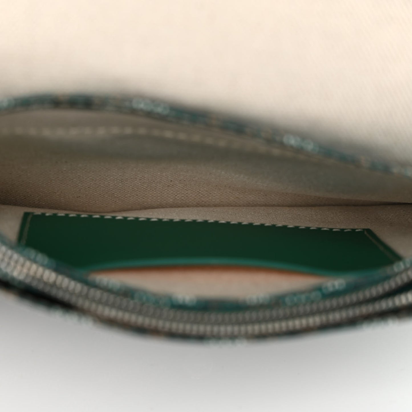 Goyardine Plumet Wallet Clutch Green