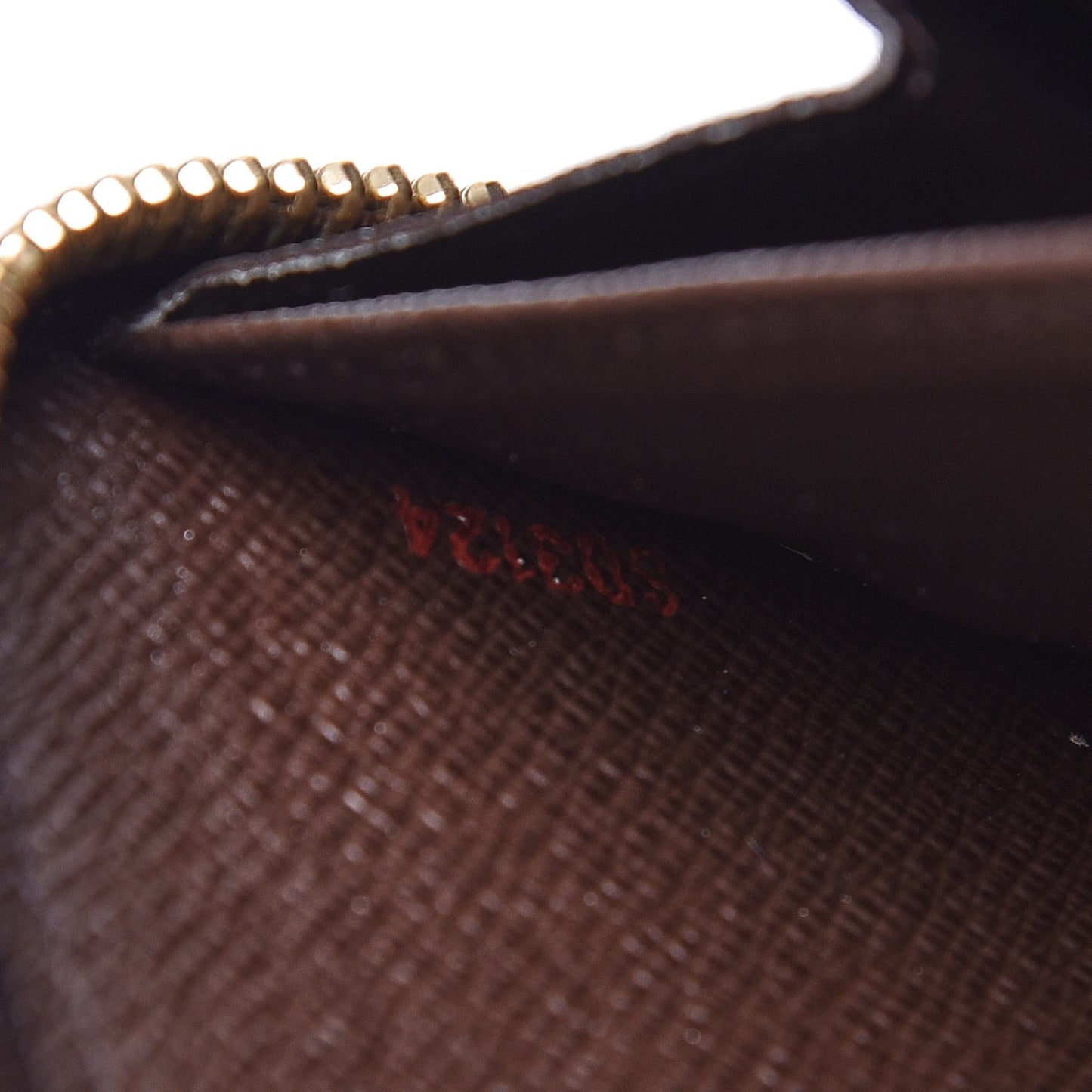 Damier Ebene Zippy Wallet