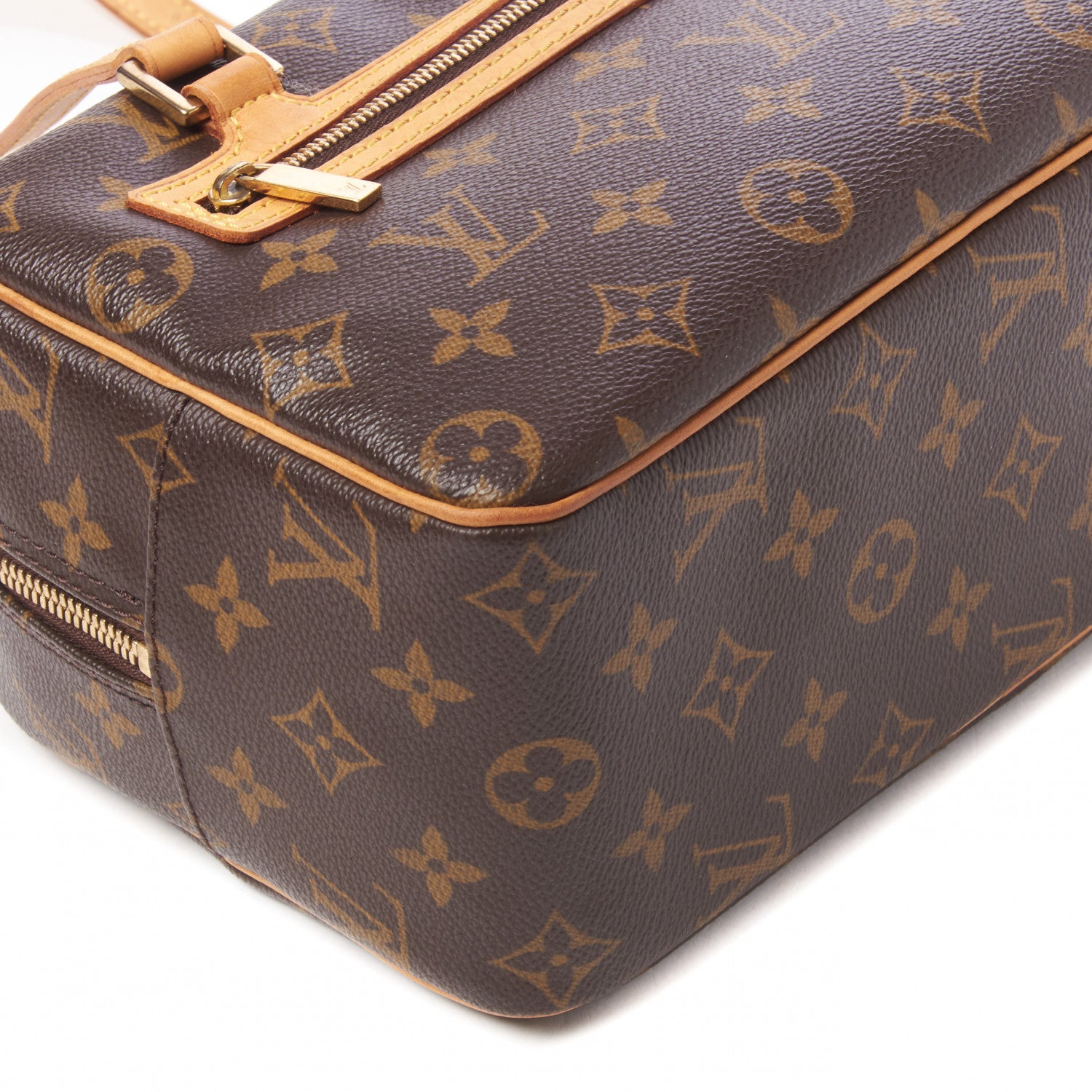 Louis Vuitton Monogram Cite MM 6 of 9