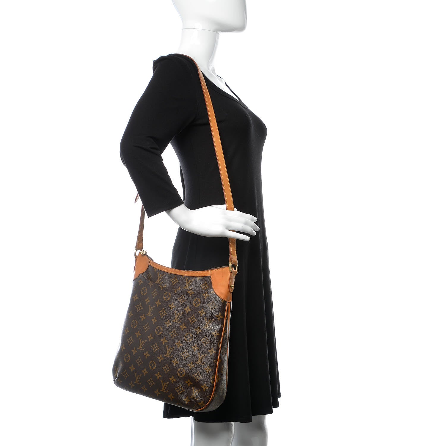 Louis Vuitton Monogram Odeon MM 2 of 13