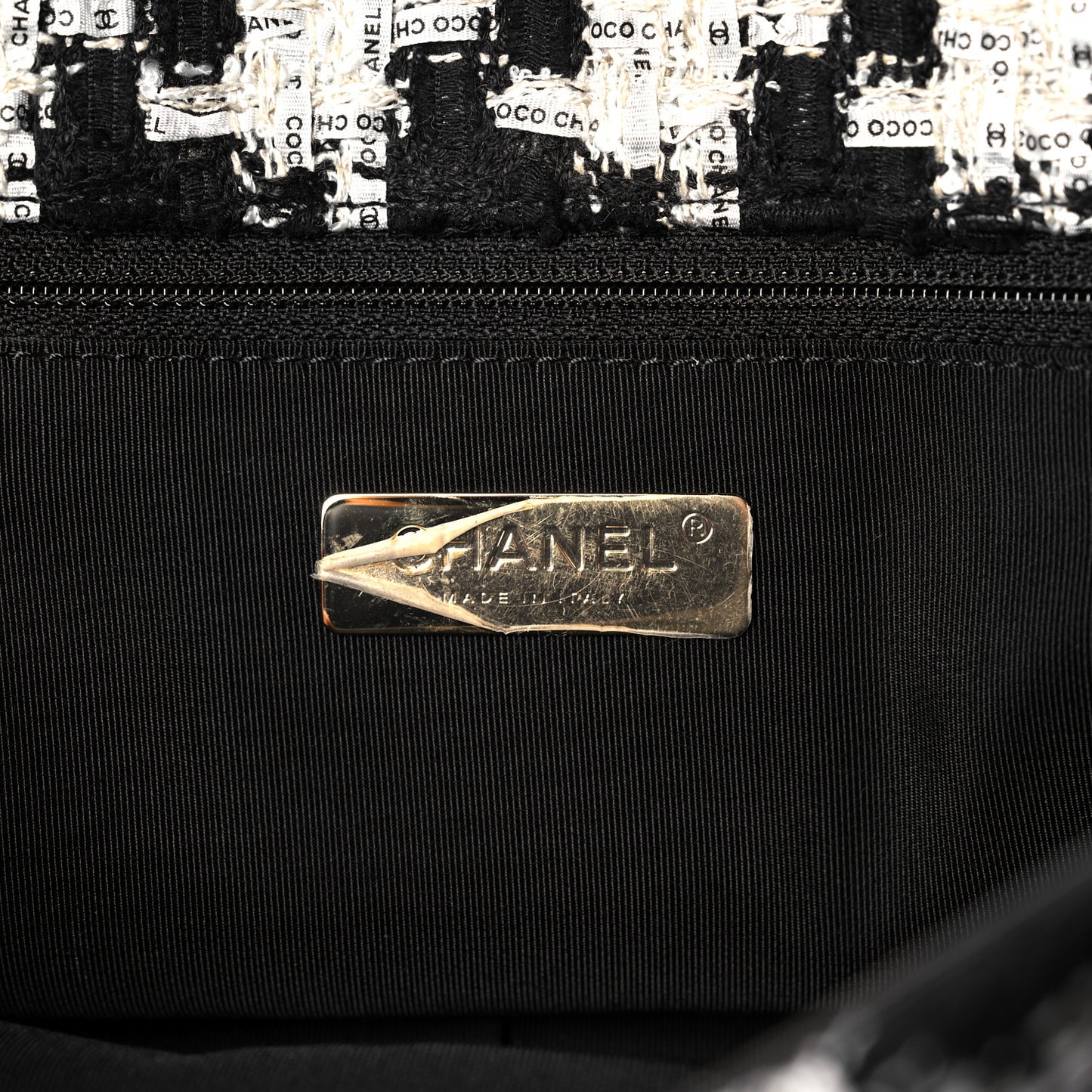 Tweed Quilted Maxi Chanel 19 Flap Black Ecru White