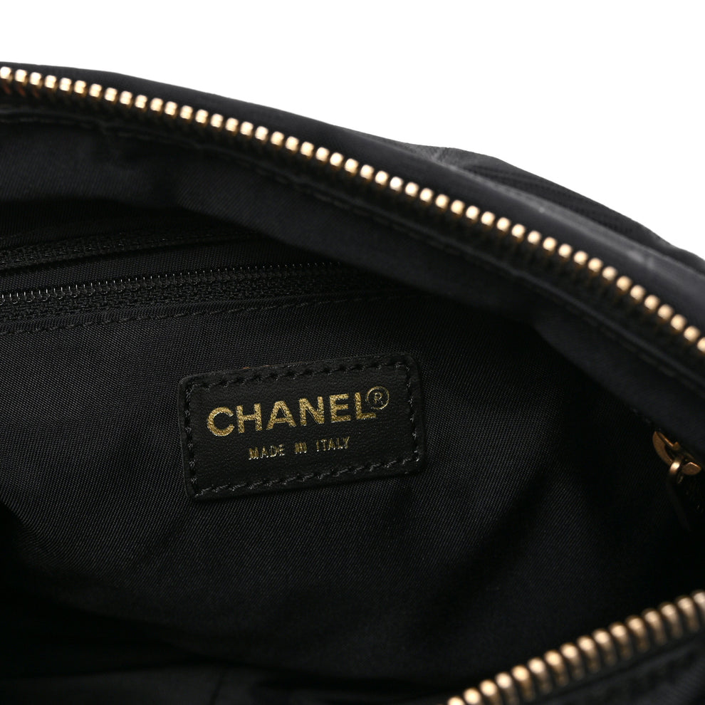 Chanel Nylon Travel Hobo Black 1992111 – FASHIONPHILE
