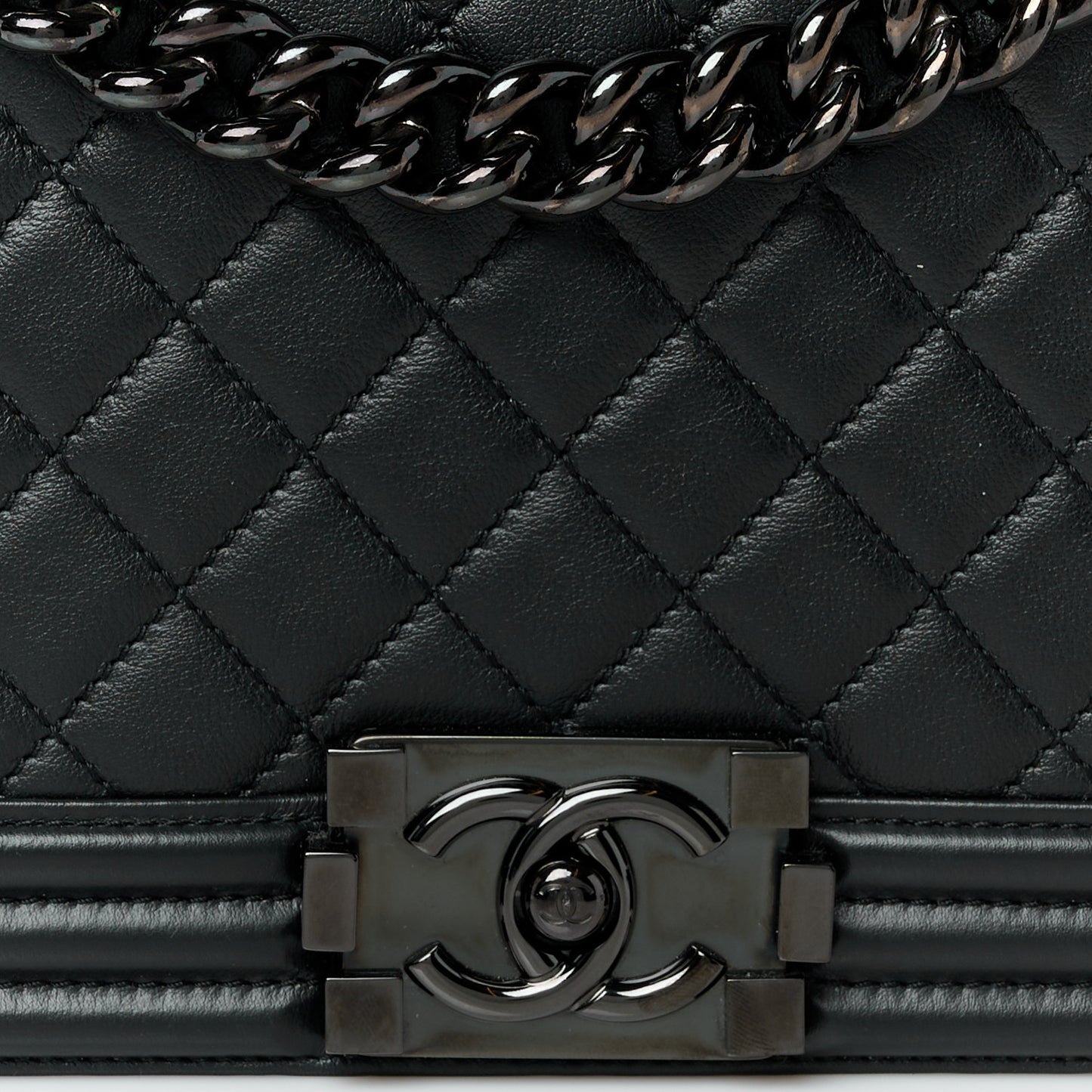 Calfskin Quilted New Medium Boy Flap So Black