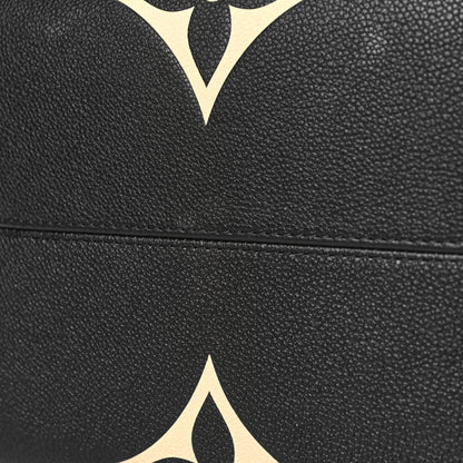 Louis Vuitton Empreinte Monogram Giant Crafty Onthego GM Black Creme 9 of 9