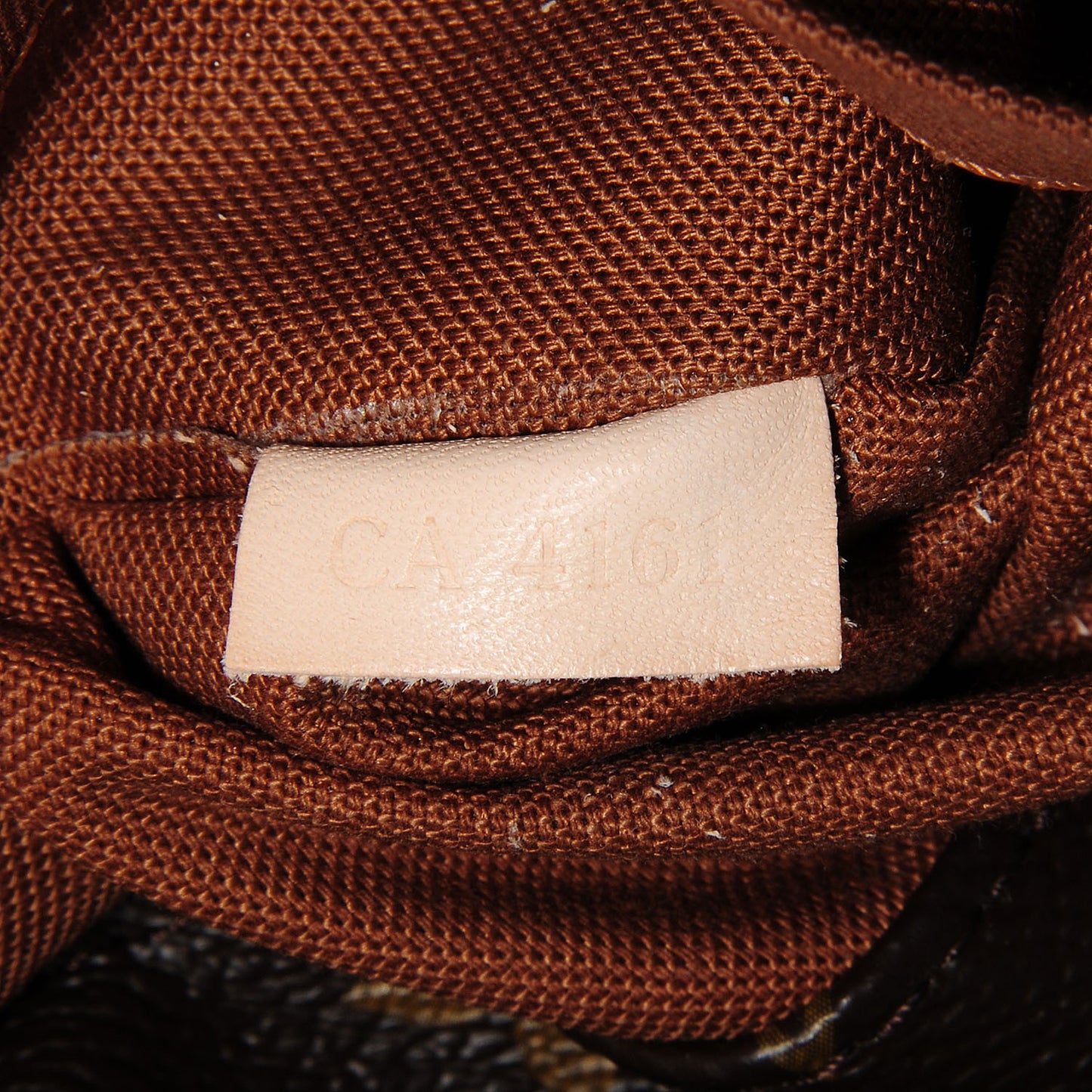 Monogram Sully PM