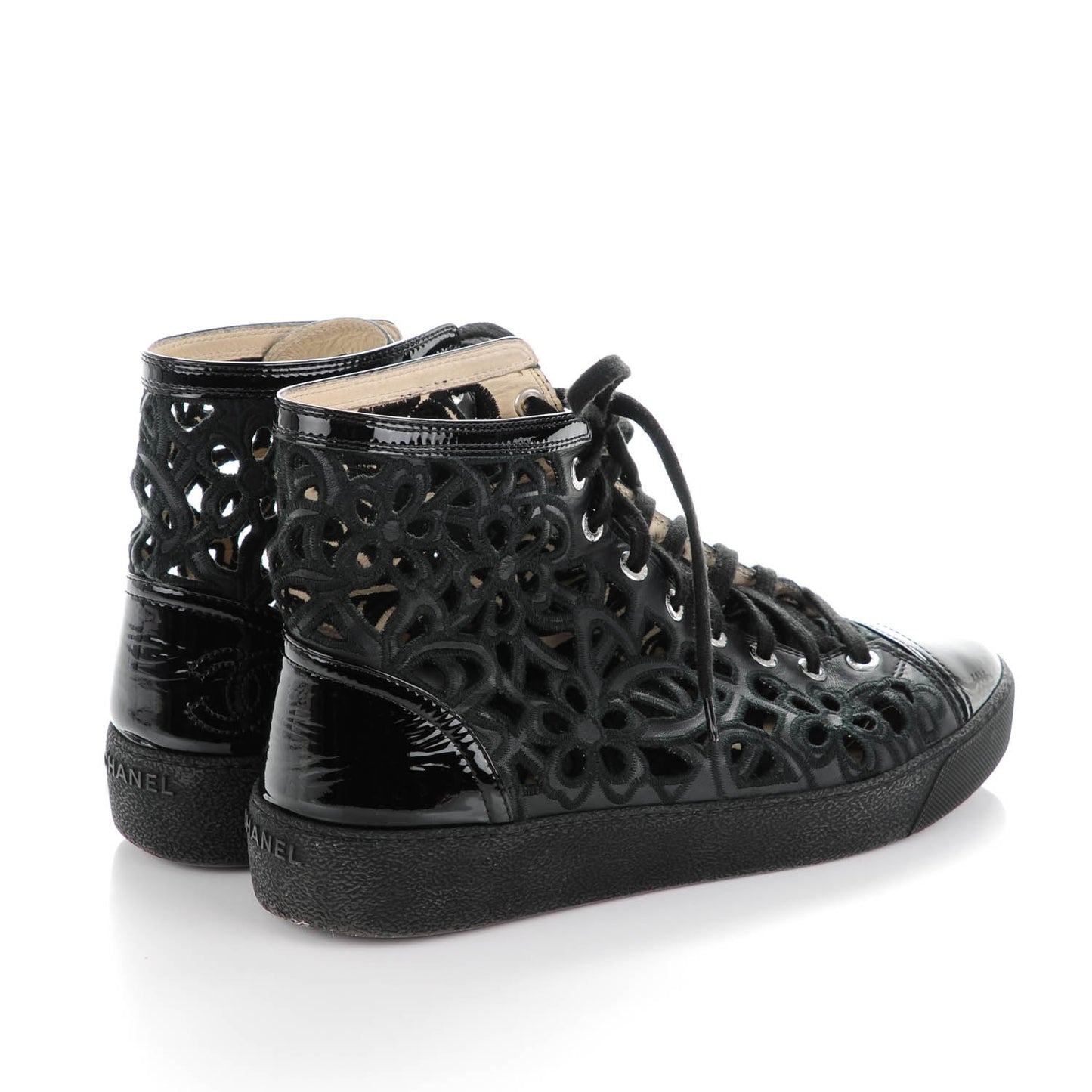 Patent Grained Goatskin Hollow Out Flower Sneakers 39 Black