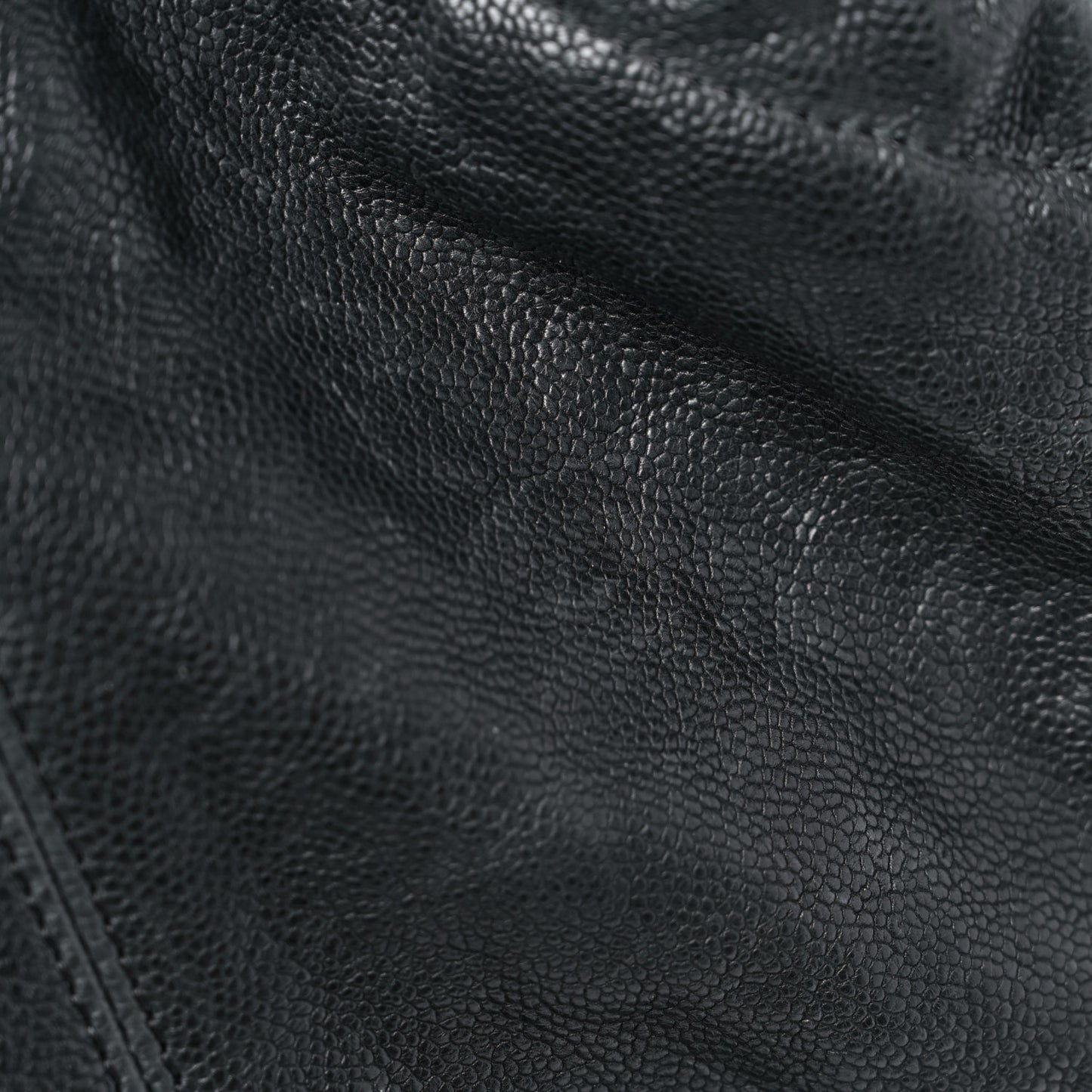 Distressed Caviar XL Coco Cabas Black