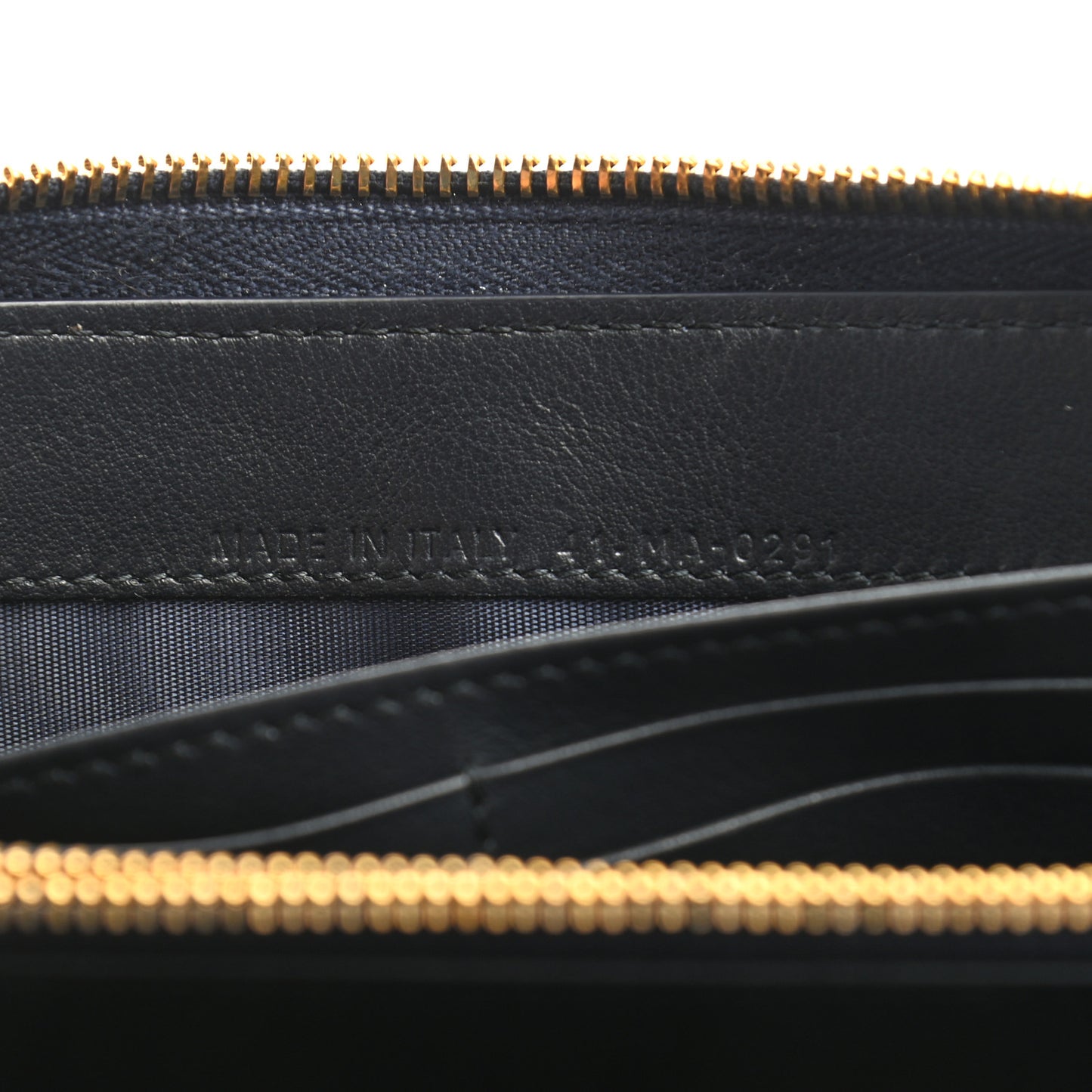Oblique 30 Montaigne Zip Around Wallet Blue