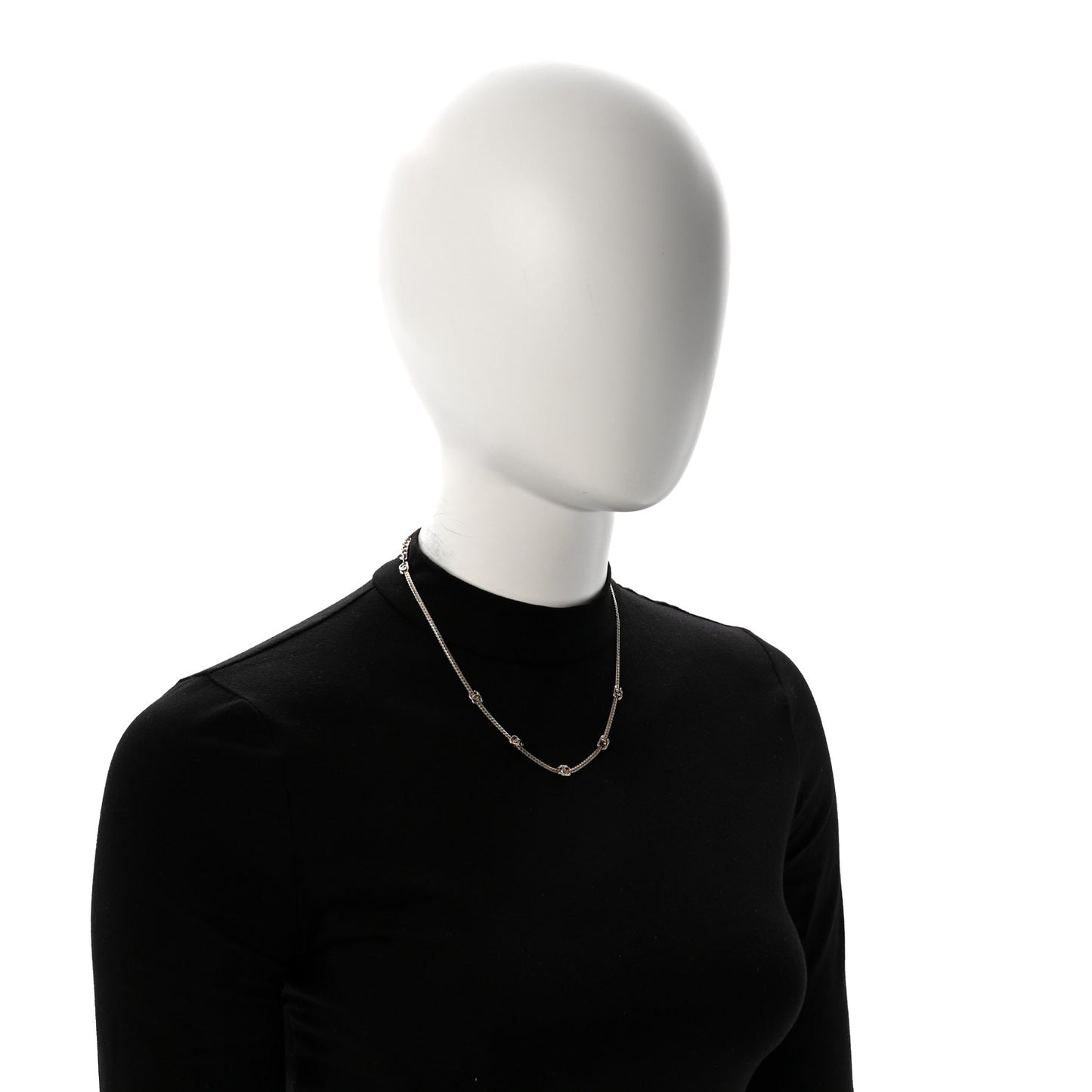 Metal CC Short Chain Necklace Gold