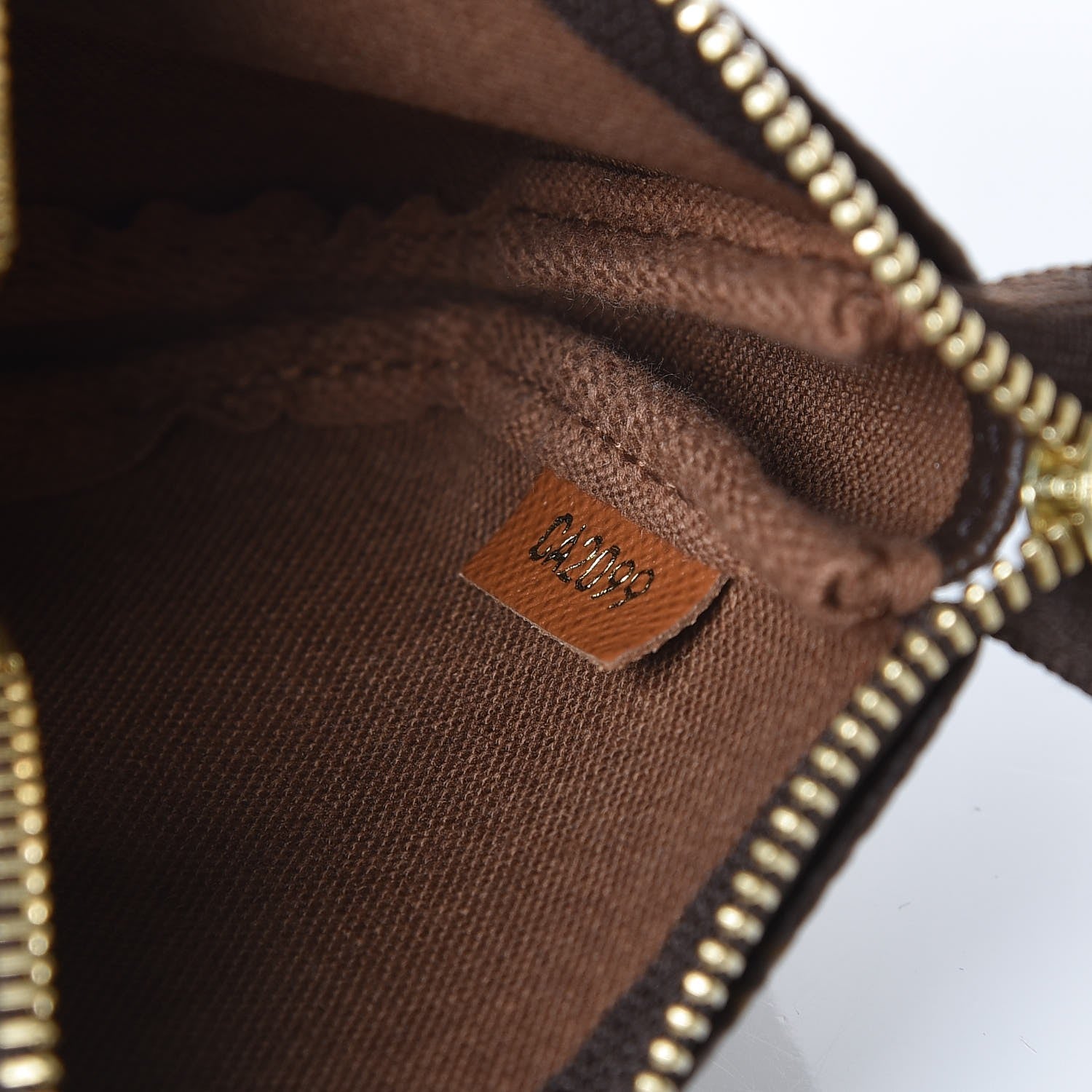 Louis Vuitton Monogram Trunks and Bags Pochette Cles Key Holder 7 of 7