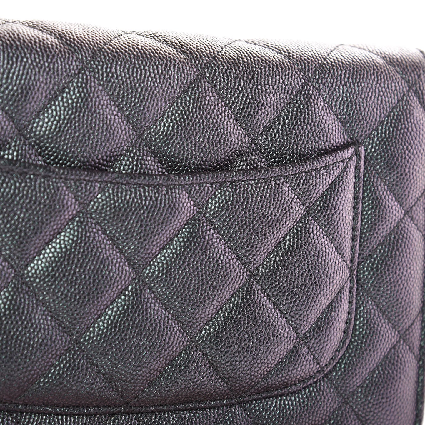 Iridescent Caviar Quilted Wallet On Chain WOC Black