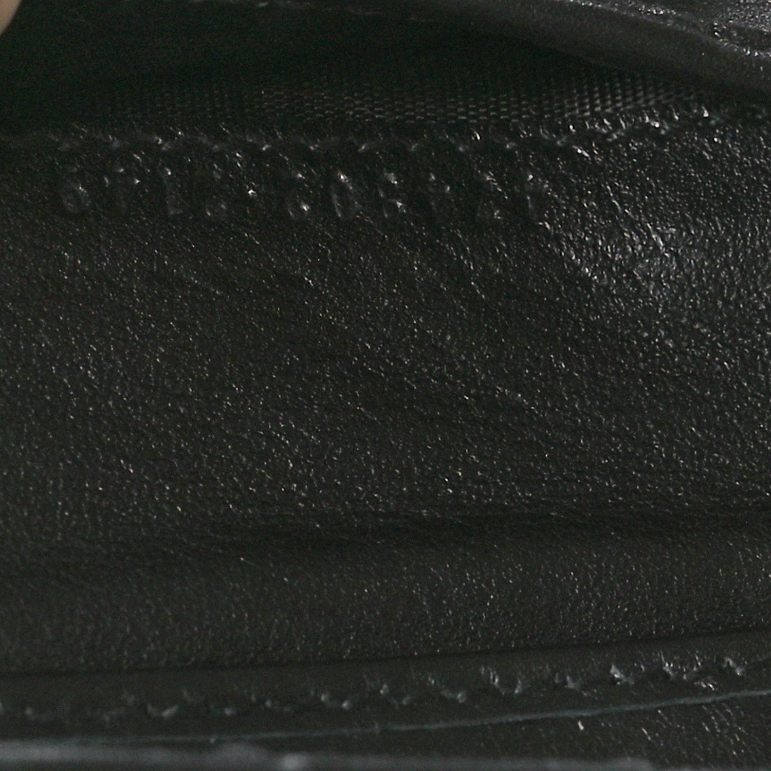 Gucci Calfskin Matelasse GG Marmont Wallet Black 7 of 7