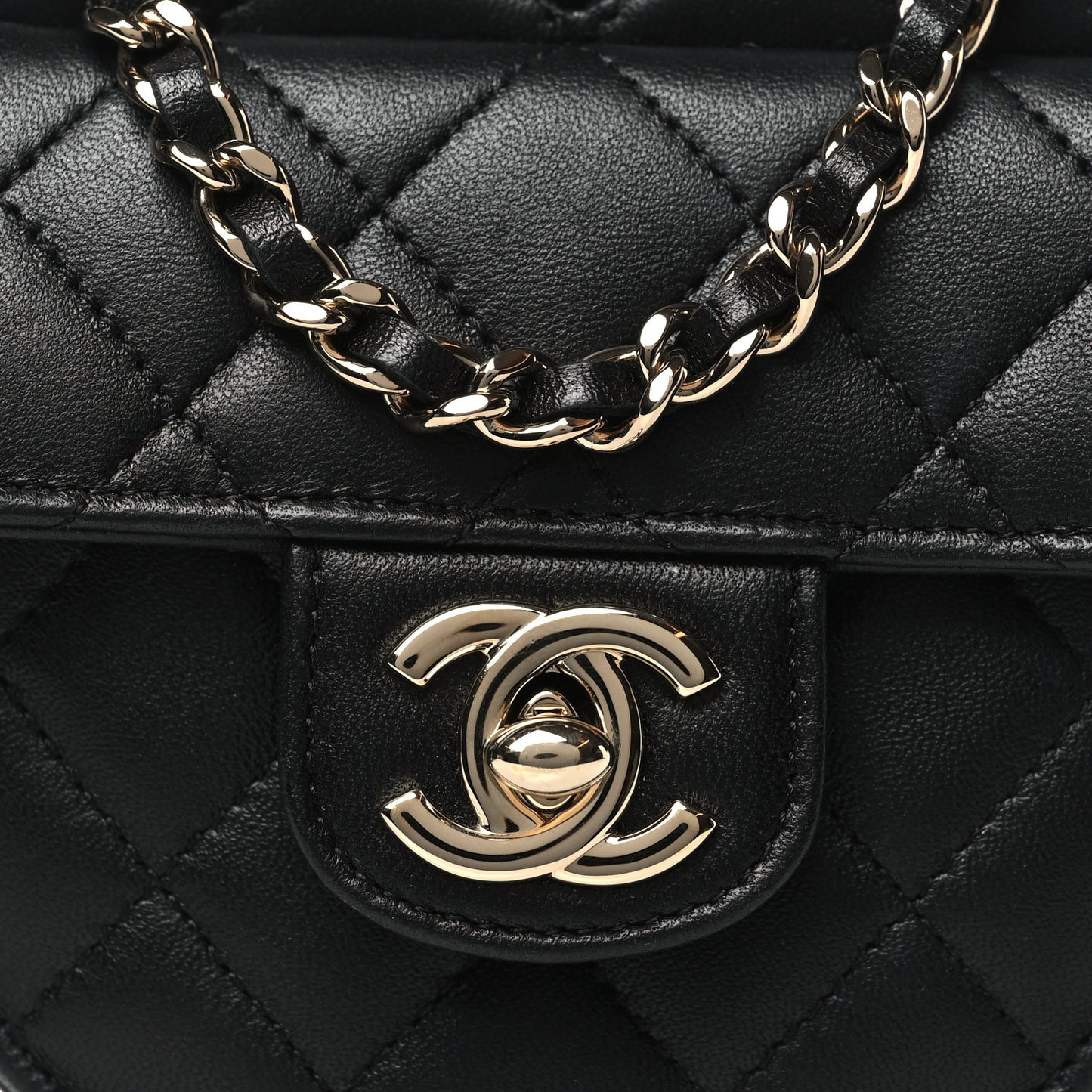 Lambskin Quilted CC In Love Heart Clutch With Chain Black