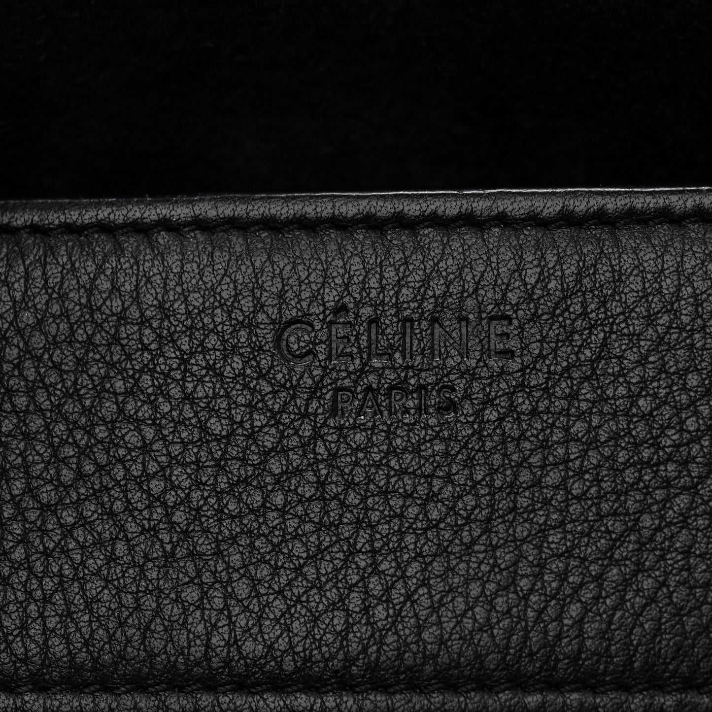 Grained Calfskin Medium Phantom Luggage Black