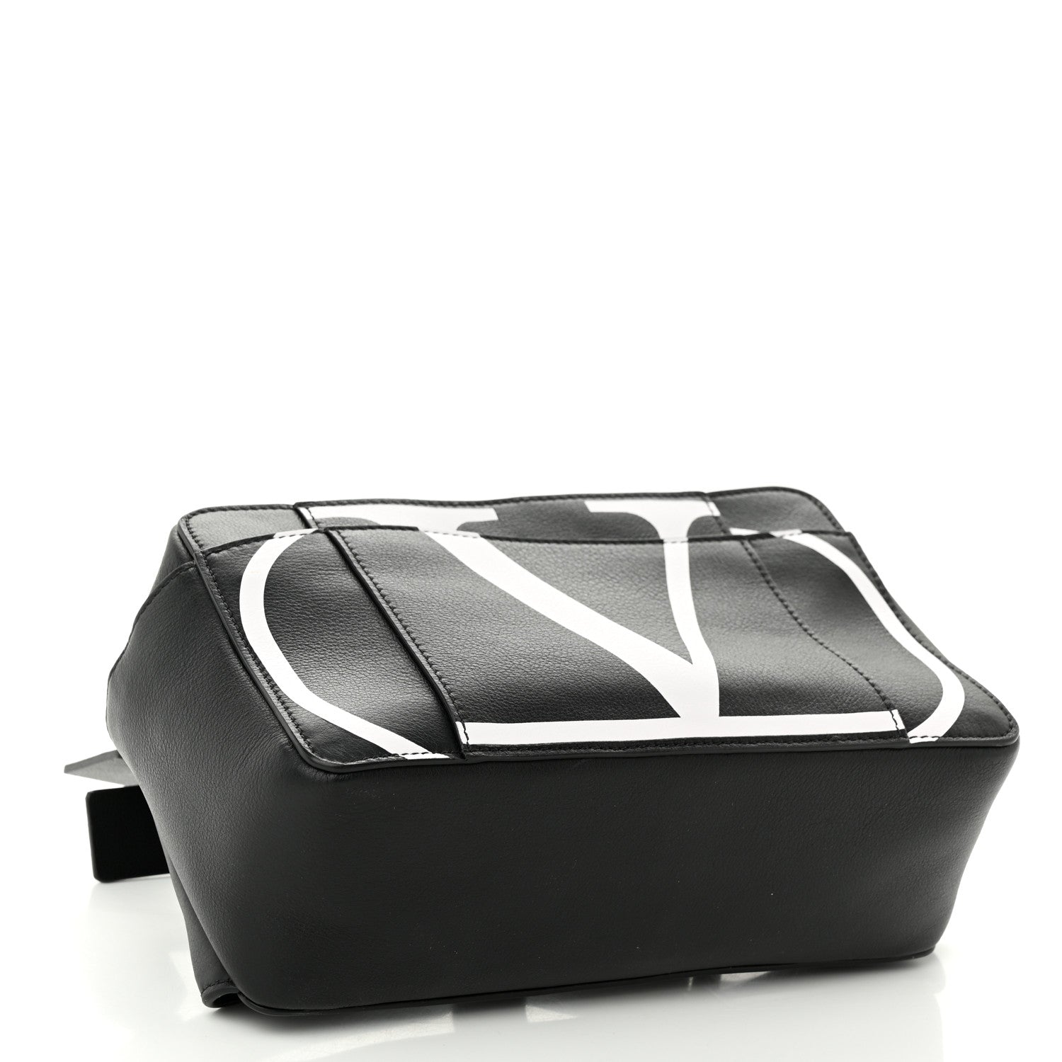 Valentino Garavani Calfskin Mens VLogo Belt Bag Black White 4 of 9