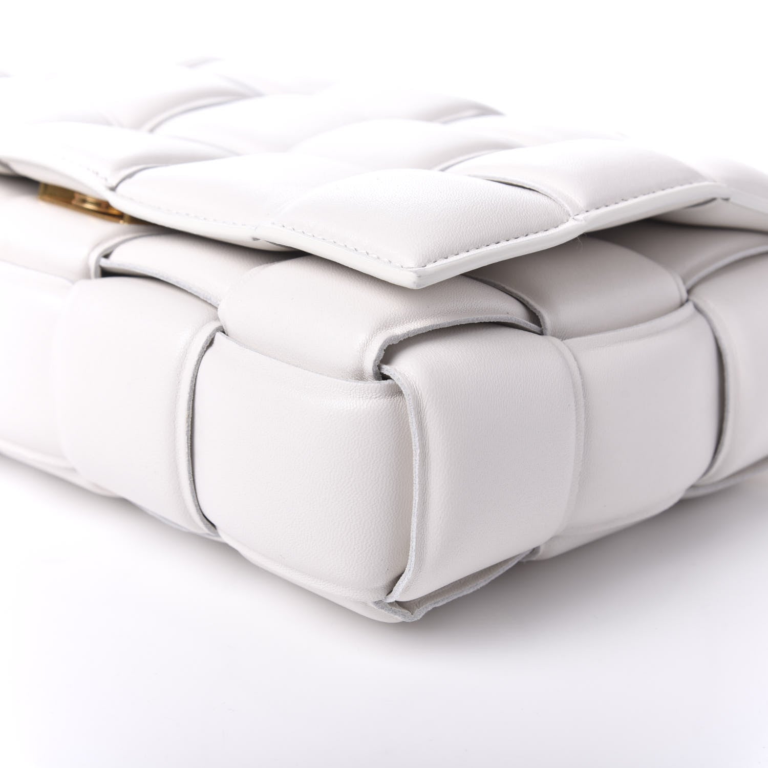 Bottega Veneta Lambskin Maxi Intreccio Padded Chain Cassette Crossbody Bag White 7 of 10