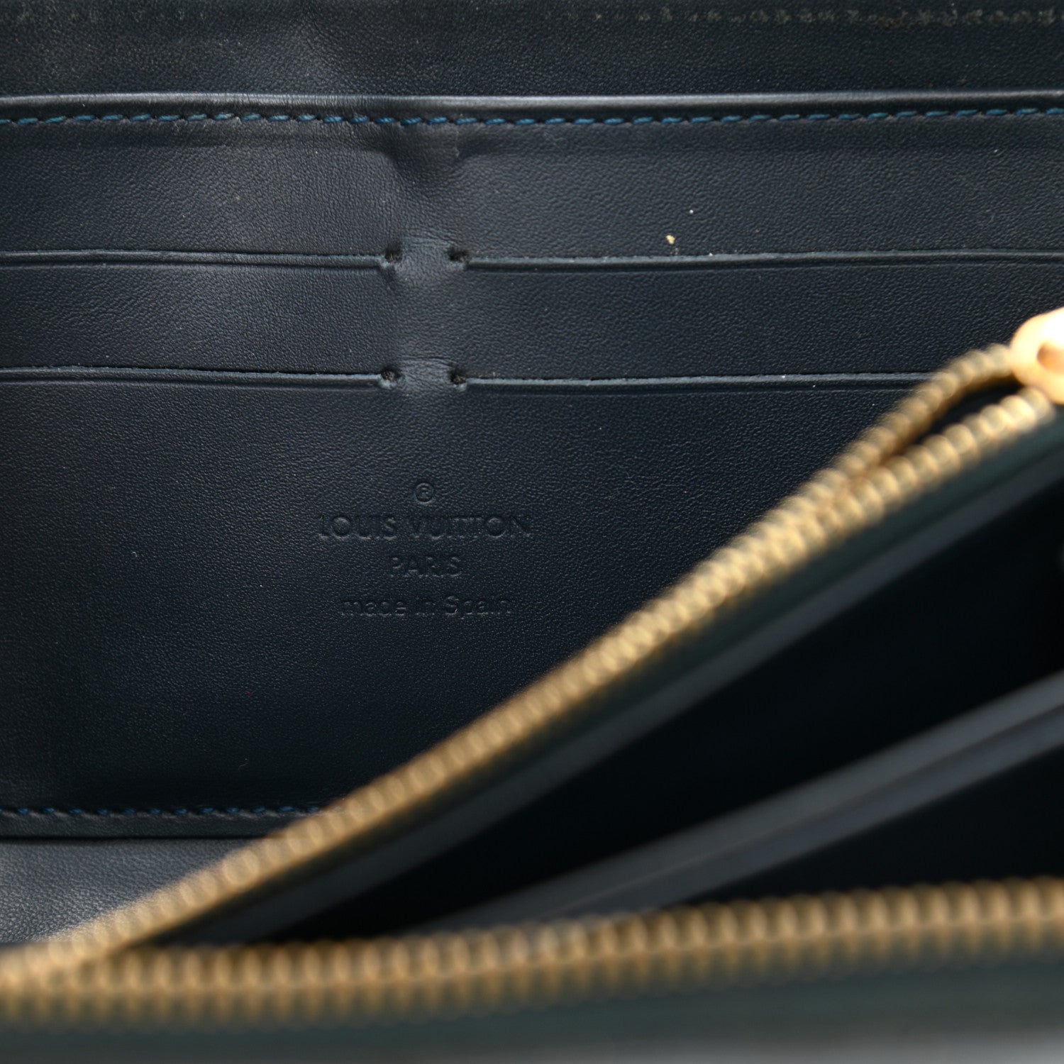 Louis Vuitton Vernis Zippy Wallet Bleu Nuit 6 of 8