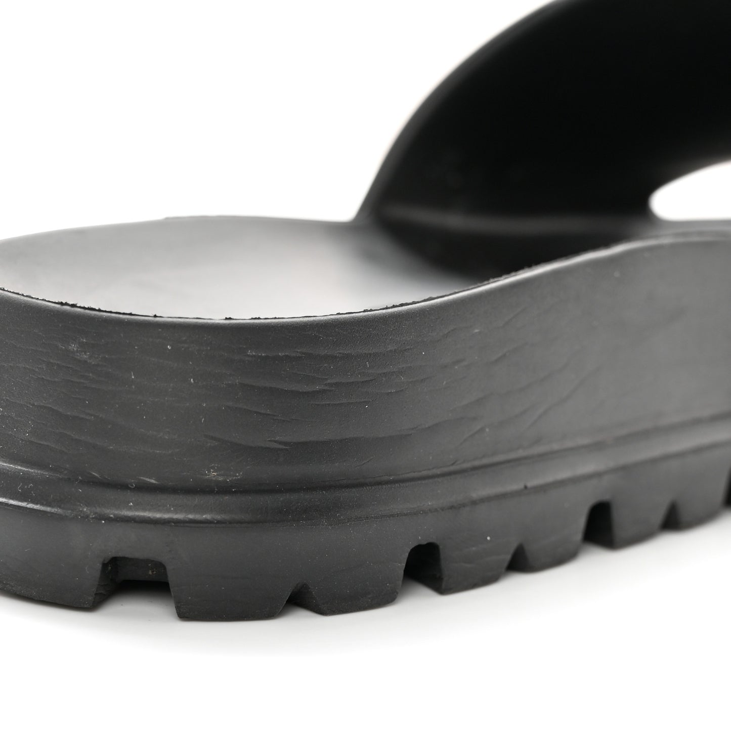 Rubber Triangle Logo Slide Sandals 37 Black