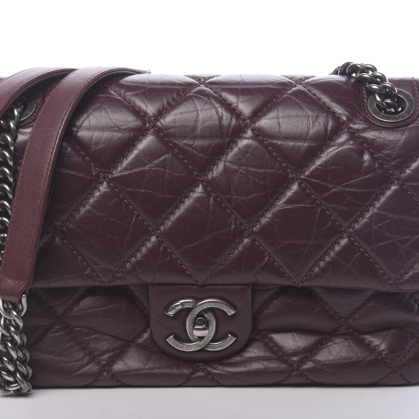 Aged Calfskin Medium New Portobello Flap Burgundy
