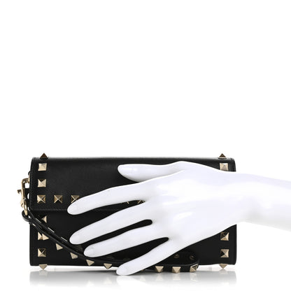 Valentino Garavani Nappa Rockstud Wristlet Clutch Black 2 of 15
